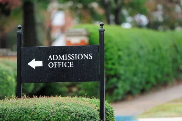 How a Boarding School Admissions Consultant Can Make the Process Easier (and More Successful)