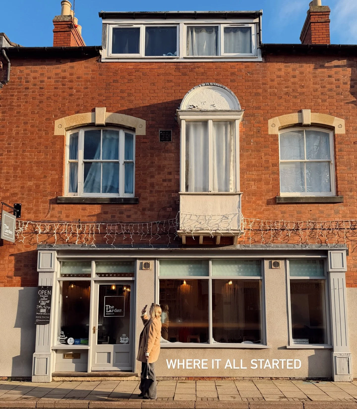 7️⃣ years of @prettylittlestamford !!! 

7 years of celebrating this area, championing our independent, local businesses, and sharing my content with you 🫶🏼📸 

I remember sitting in @thelarderoakham coming up with the idea in January 2019, and the