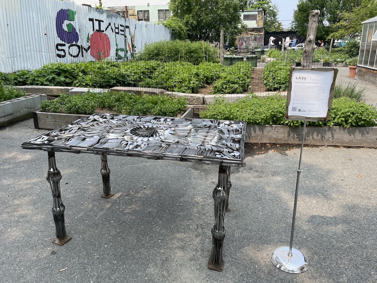 1659-table.jpg
