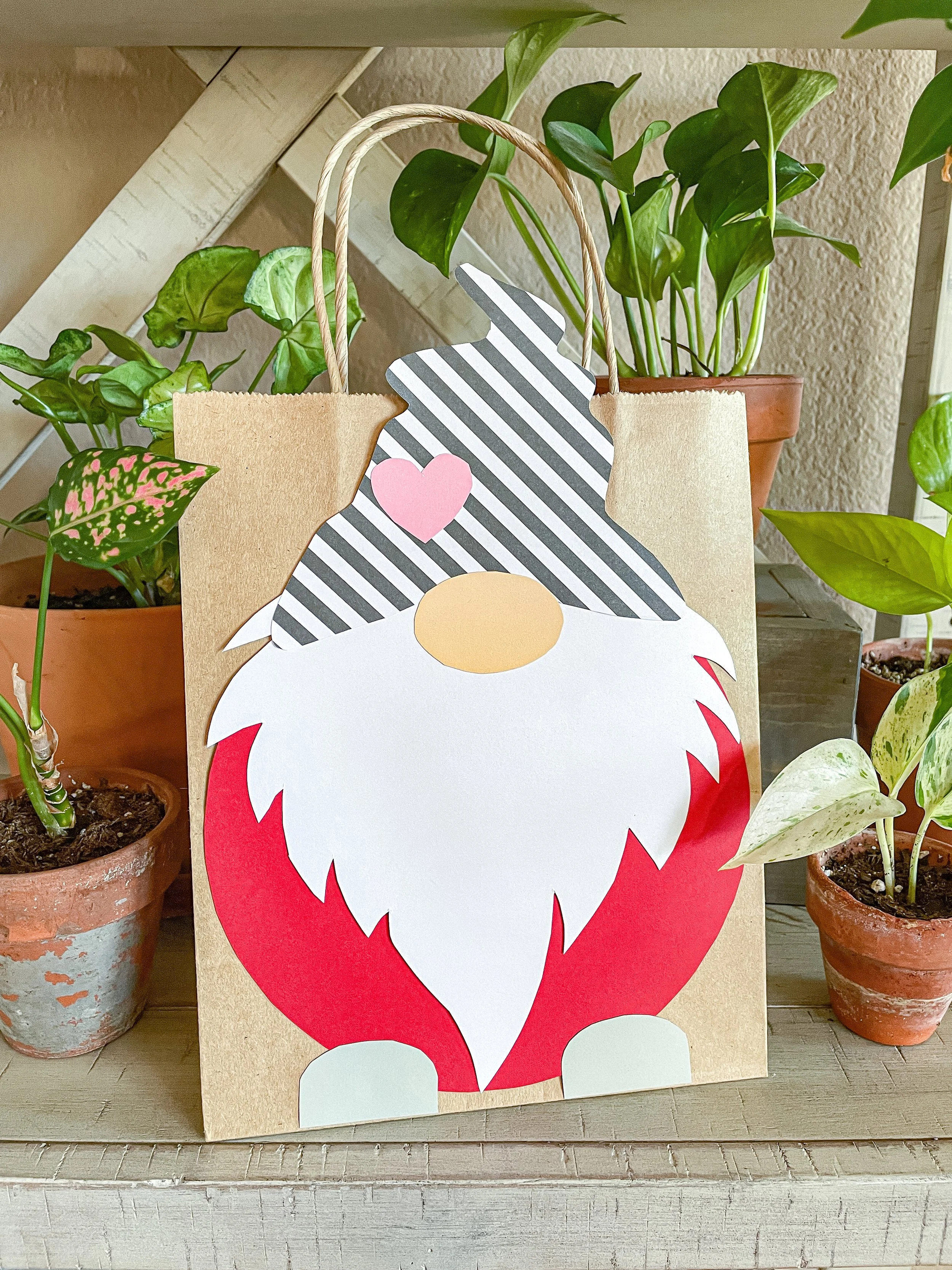 gnome craft paper template 