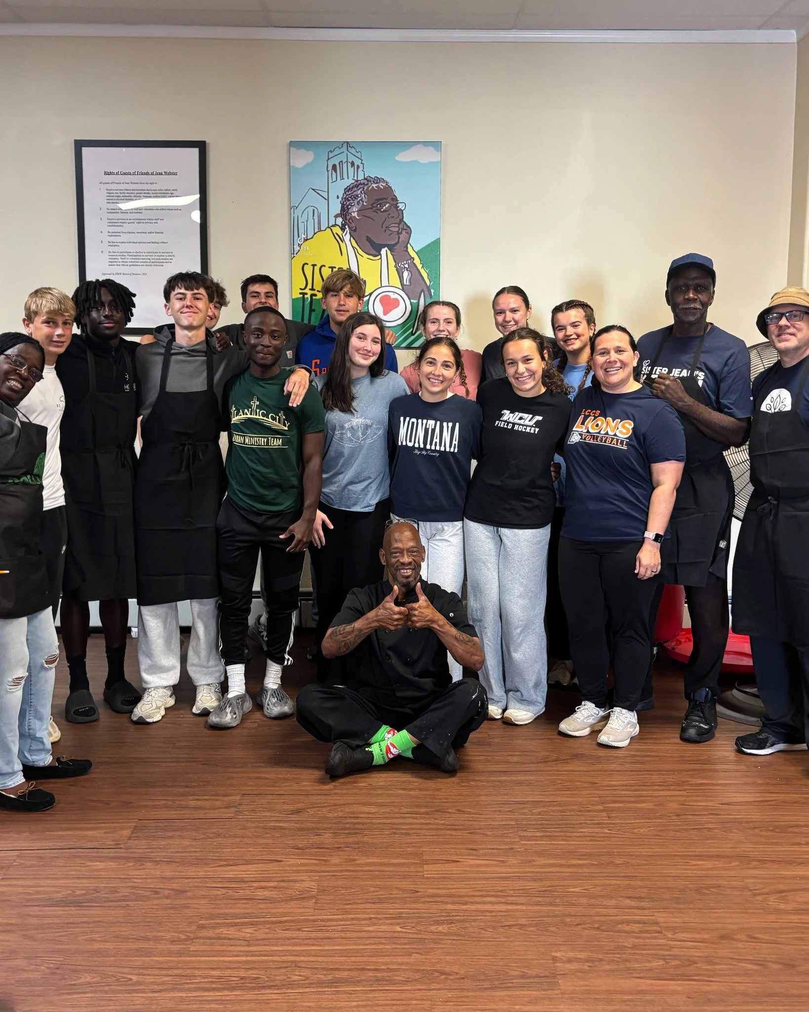 Are you looking for a way to give back? 

At Sister Jean's Kitchen, there's countless volunteering opportunities:
✓ Greet guests
✓ Organize donated food and prepare it for distribution
✓ Help with set-up and clean-up
✓ Serve hot meals
✓ Pick up food 