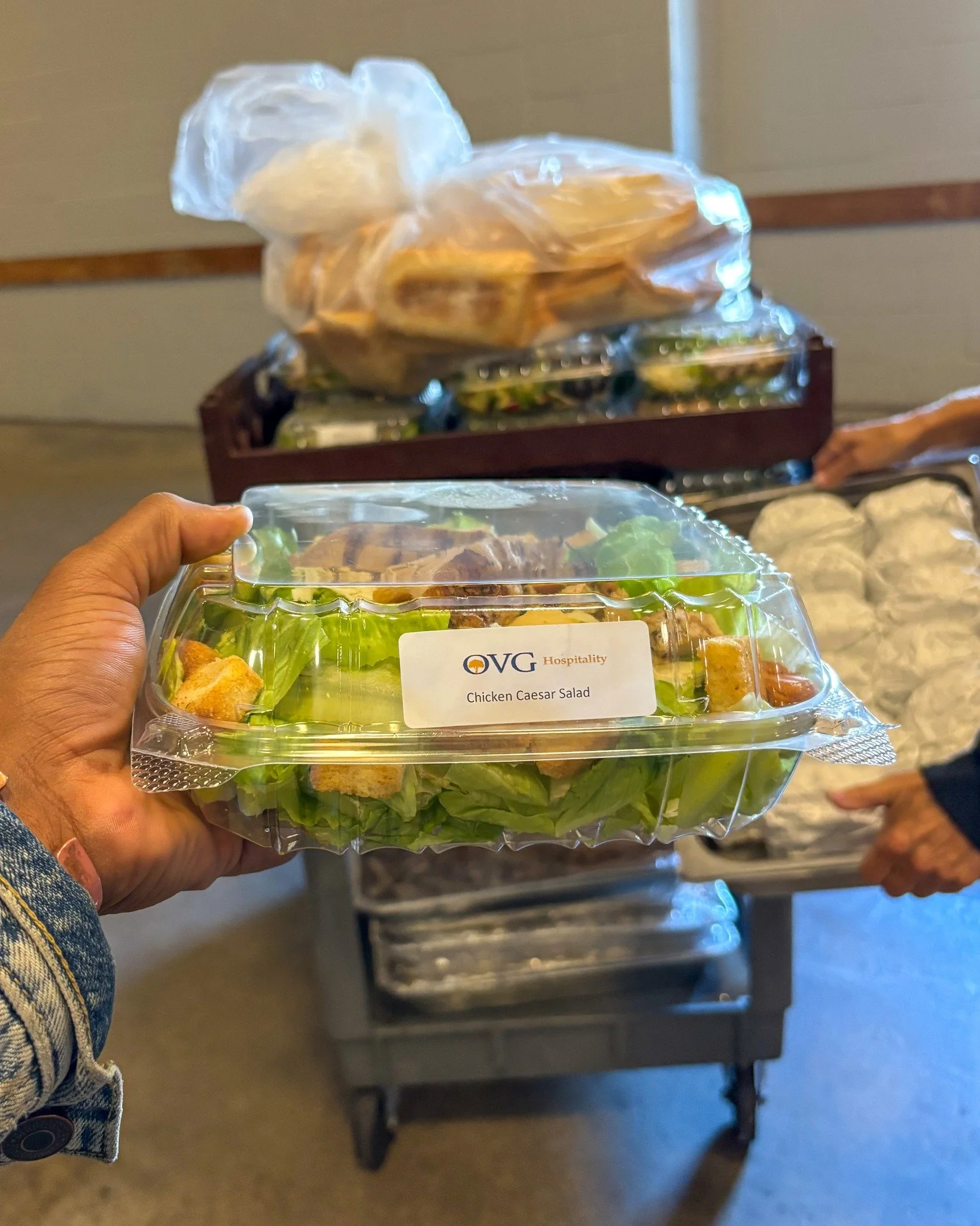 Fresh greens and even fresher gratitude 🌿 Thank you, @oakviewgroup , for your generous donation that helps us continue serving our community