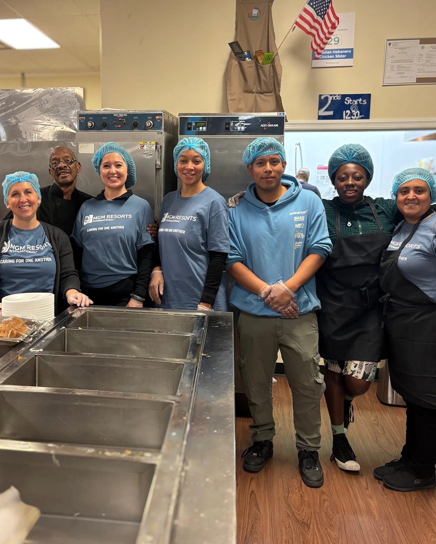 Thank you to @mgmresortsintl for the amazing volunteer work! 

We&rsquo;re so thankful to have volunteers from schools to resorts and all over 💛🩵