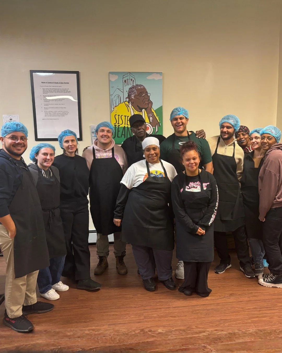 Even on the coldest days, this team brings the warmth.
We&rsquo;re so grateful for our volunteers.

🍎PANTRY | Tuesday, 10am - 1pm | Wednesday + Thursday, 3pm - 6pm

🍛KITCHEN | Monday - Friday, 11am - 1pm

🤝 Use the link in bio to donate or volunte