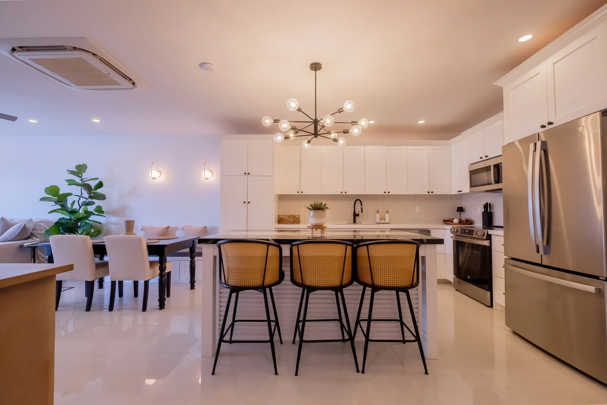 This sexy Coconuts Caribe penthouse just dropped to $655,000. Owner financing is available on $400,000 of the purchase price at 8% over THIRTY years, with $255,000 down.

The unit sits on top of the tallest building on Ambergris Caye, with the reef o