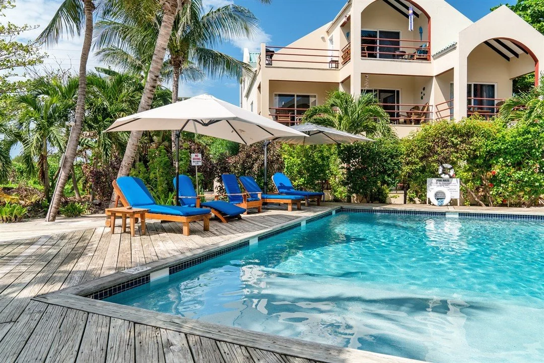 What makes Tres Cocos #505 work as an ownership situation is the HOA. At $550 a month, it covers property taxes and insurance &mdash; the carrying costs most buyers budget for separately are already folded in. That simplifies the math considerably, e