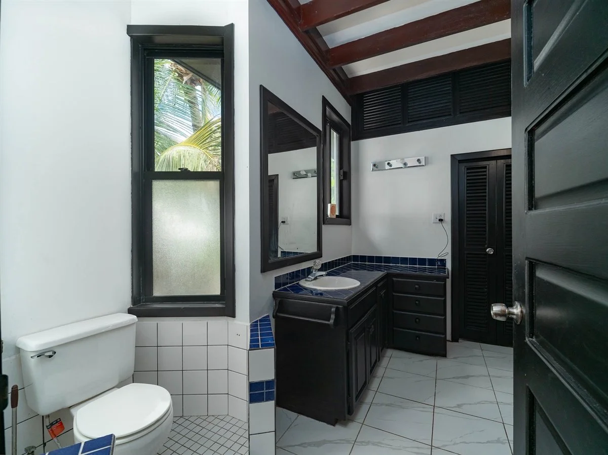 P1259767-Edit.jpg
