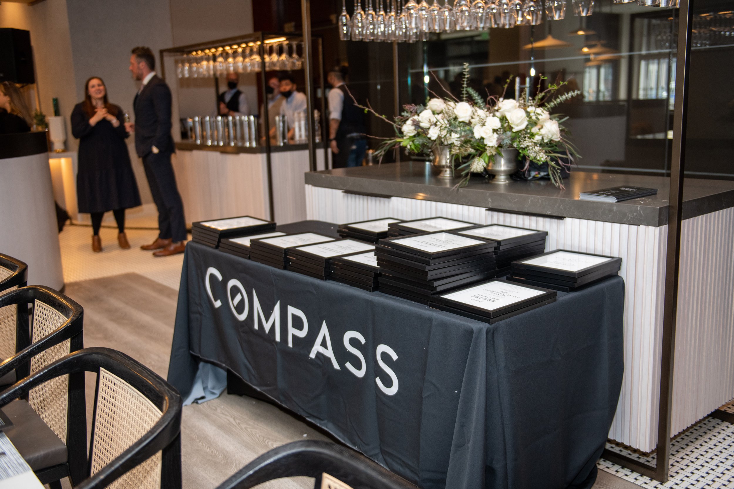 Compass-8.jpg