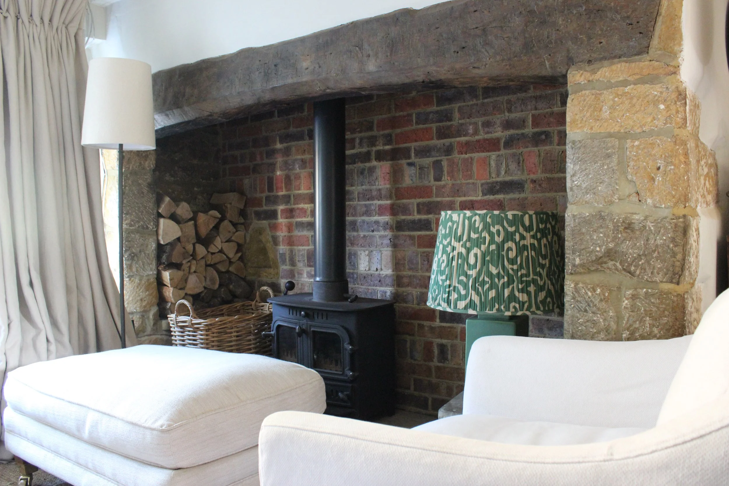 ©JohnEnglefieldLittleHouseSittingRoom2.jpg