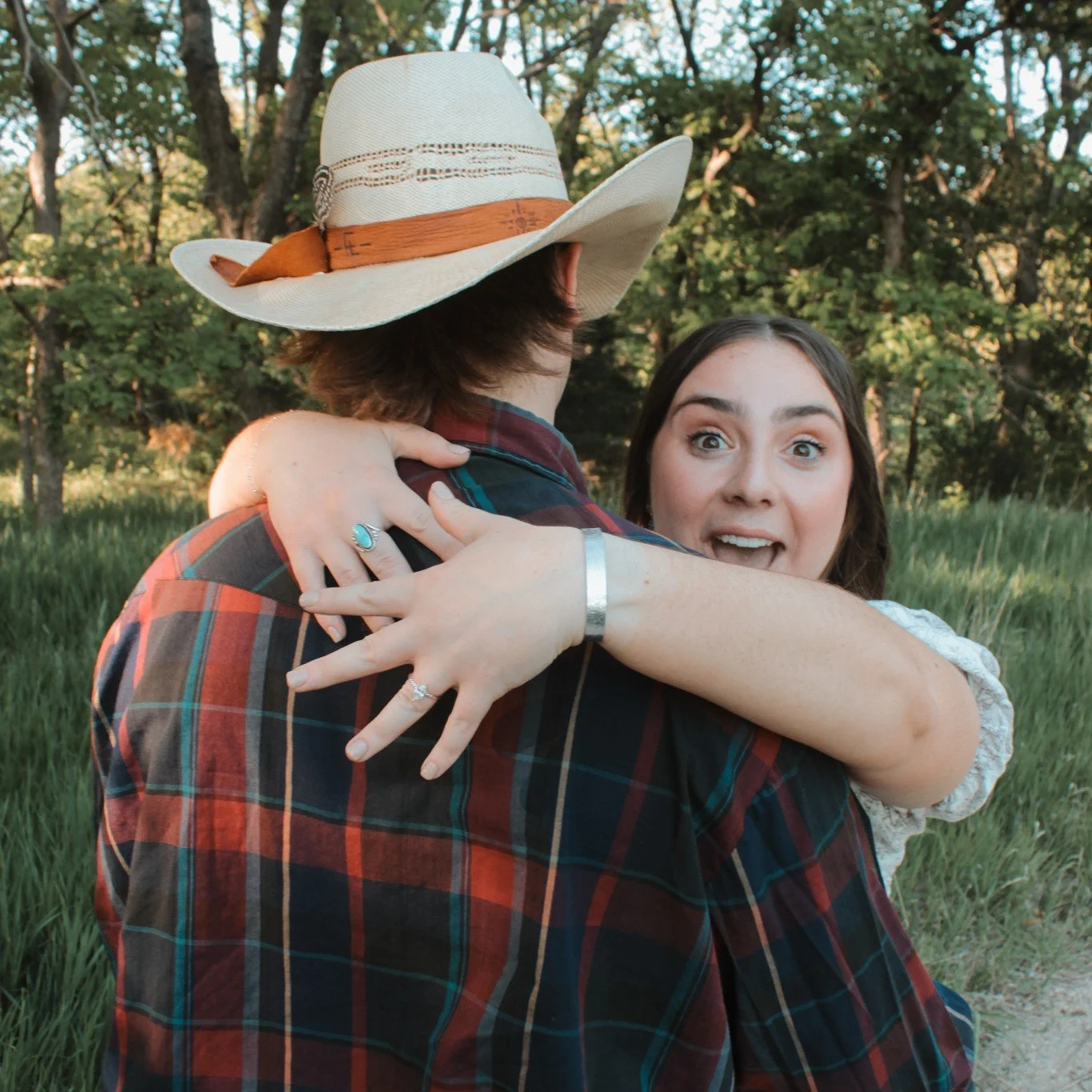 GUESS WHAT?!
I&rsquo;m getting married this week!!

I&rsquo;ll be unplugging and soaking in every moment, so my phone will be on Do Not Disturb all week. Feel free to send a message or submit an order inquiry, I&rsquo;ll respond once I&rsquo;m back n
