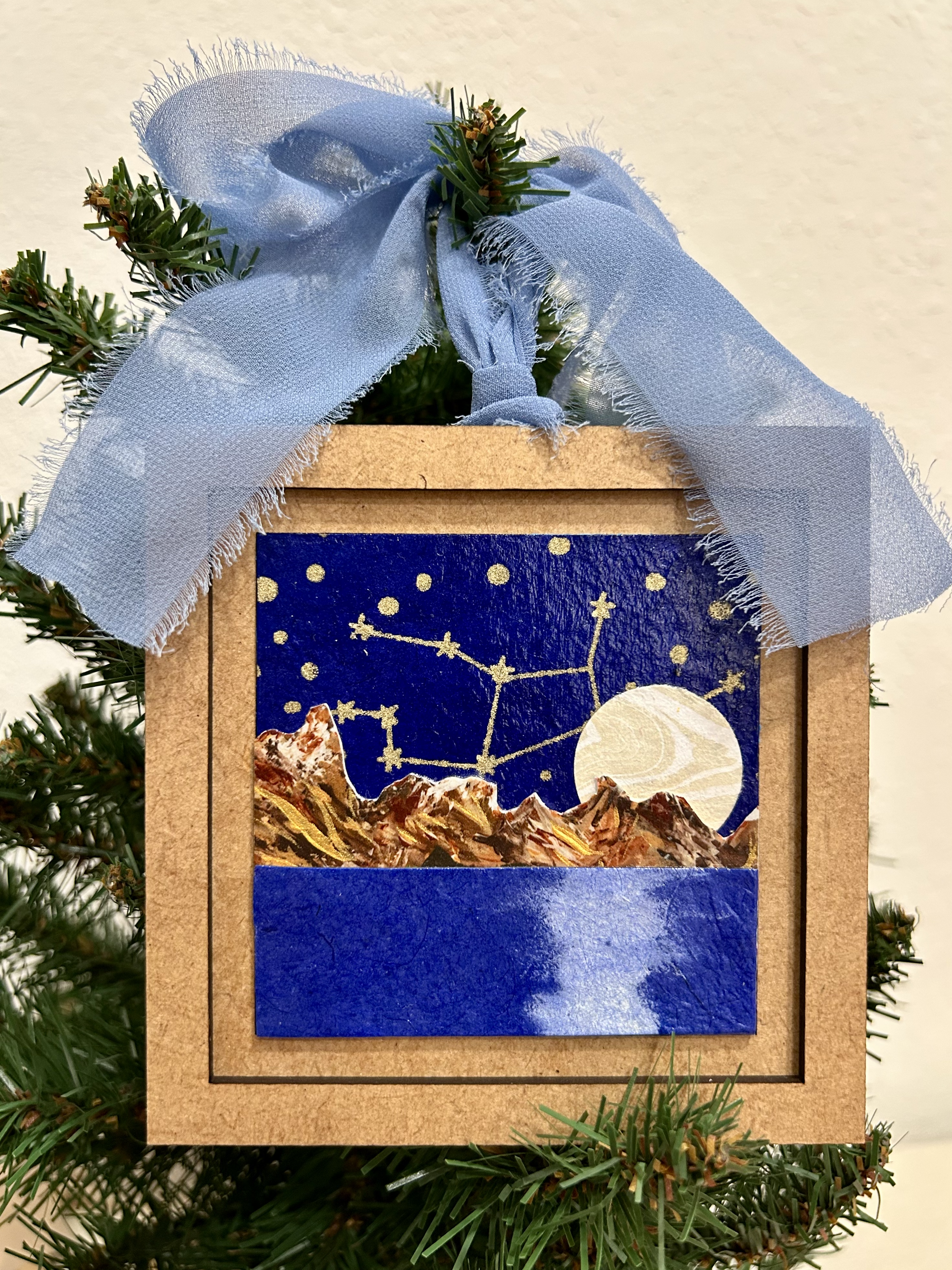 'Twin Lakes' (Landscape Ornament)