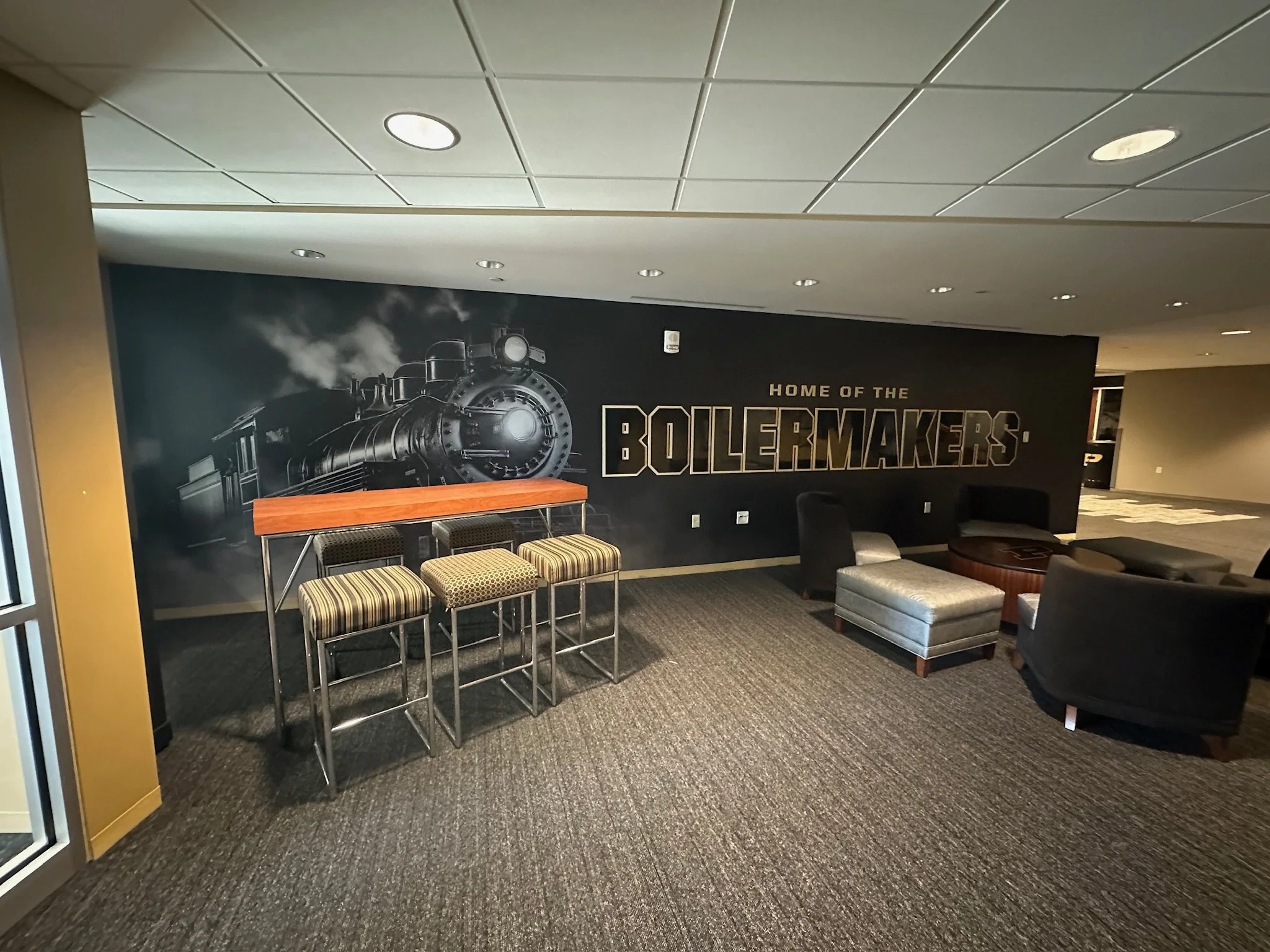Wall Wrap with dimensional lettering