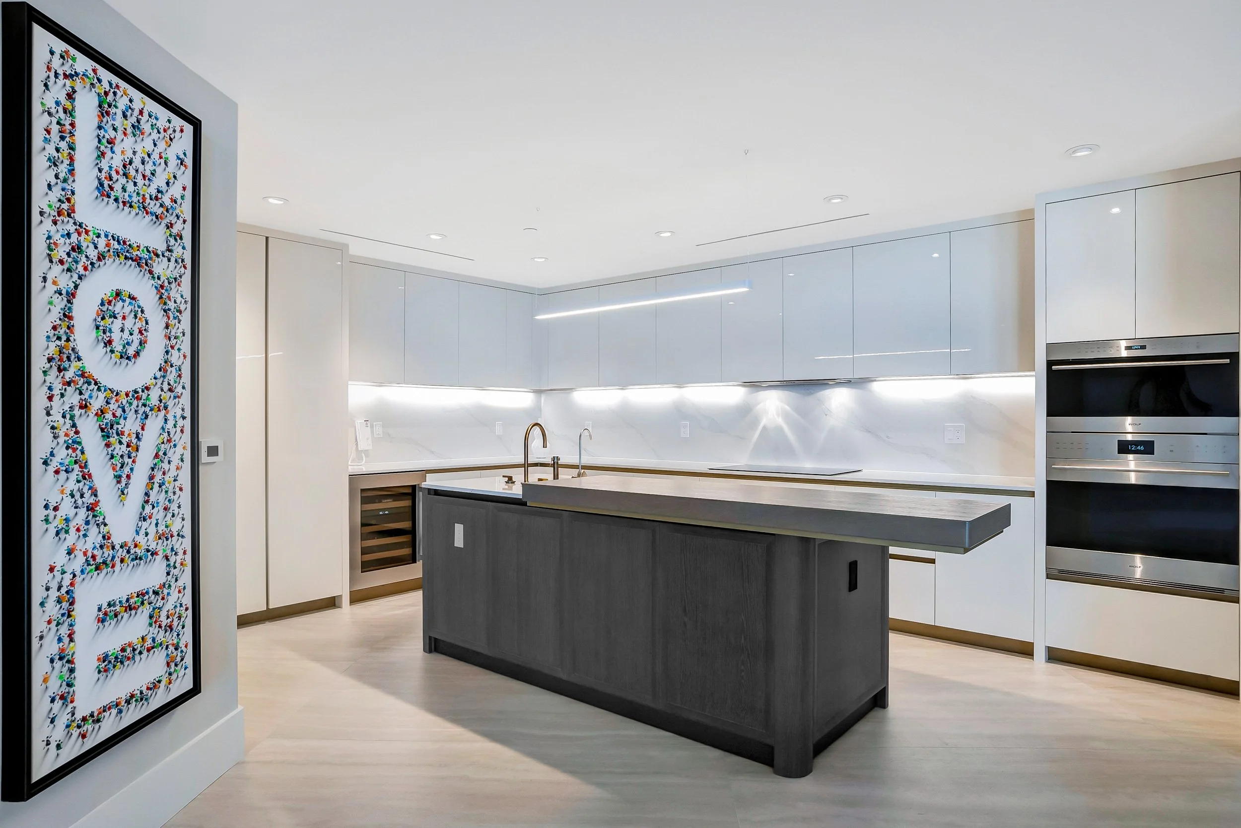 Modern Luxury Kitchen | Fort Lauderdale Condo Photography
