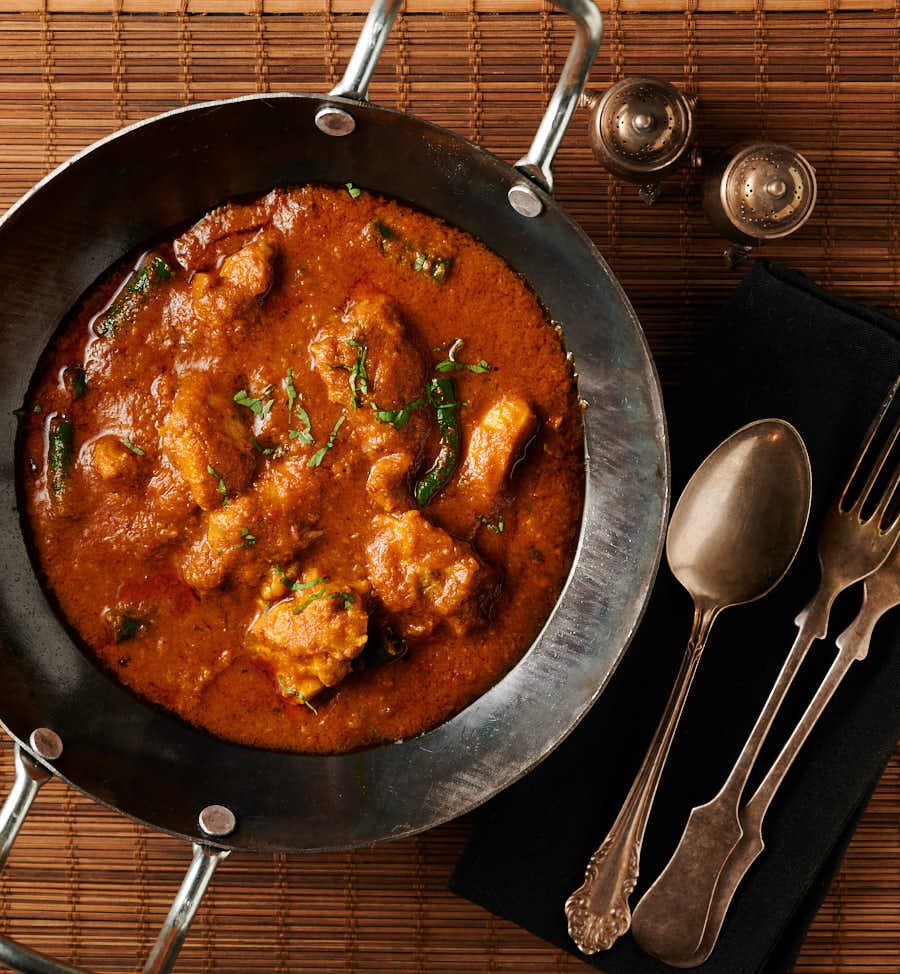 CHICKEN CURRY