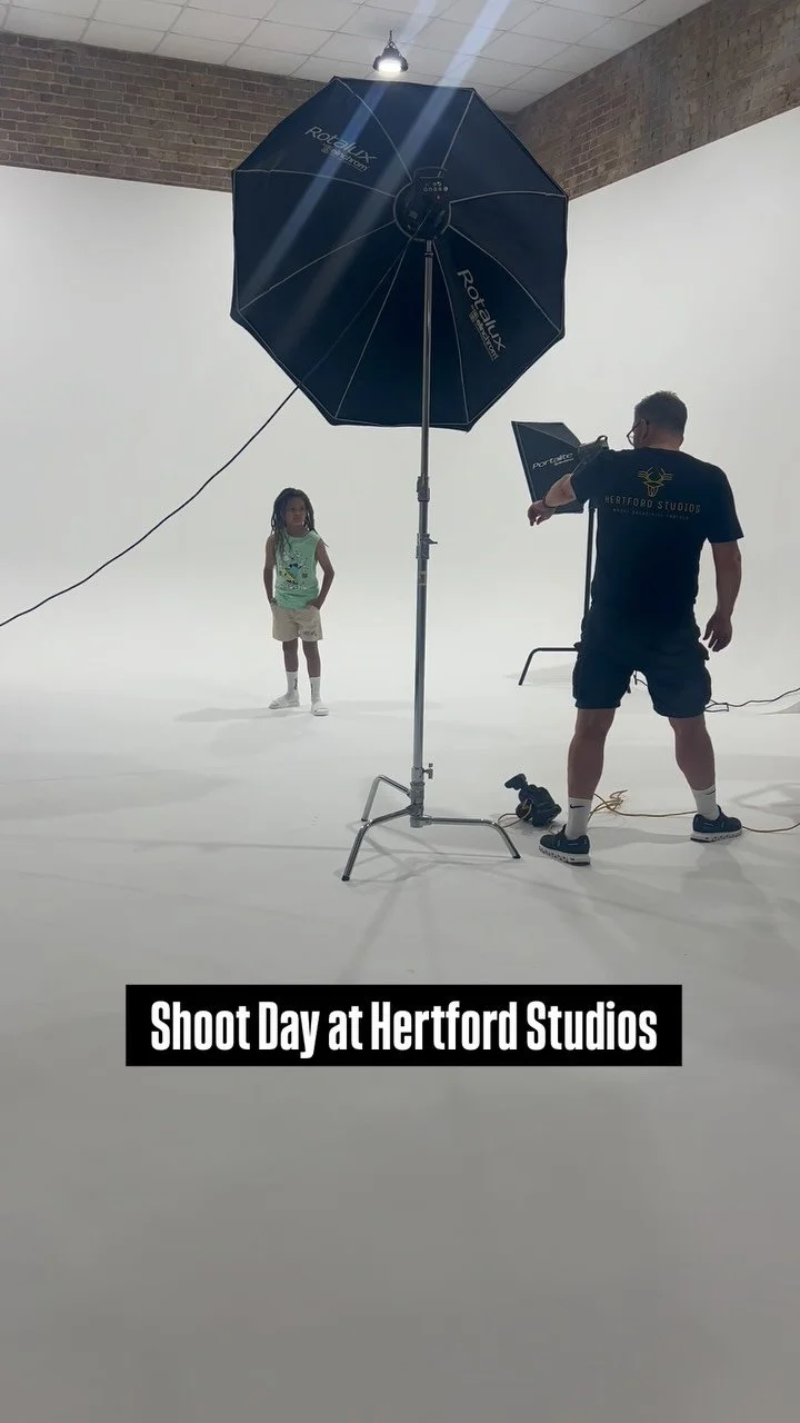 Shoot Day at Hertford Studios π«ΆπΌ
#hertfordstudios #hertford #studiohire #infinitycove #photographystudio #creativespace #clothingshoot #rascalclothing #billywingrove