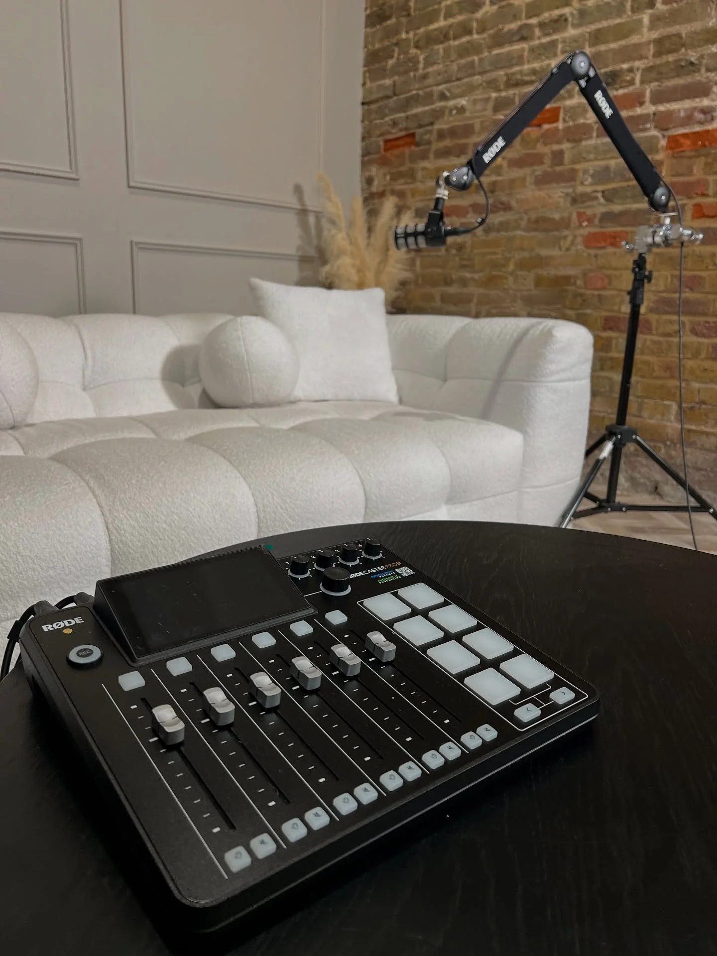 🎙️ Big news from Hertford Studios… we’re now launching Podcasts! And what better day to announce it than National Podcast Day?
Whether you’re just starting or on your 50th episode – the mic is ready.
Contact us today to