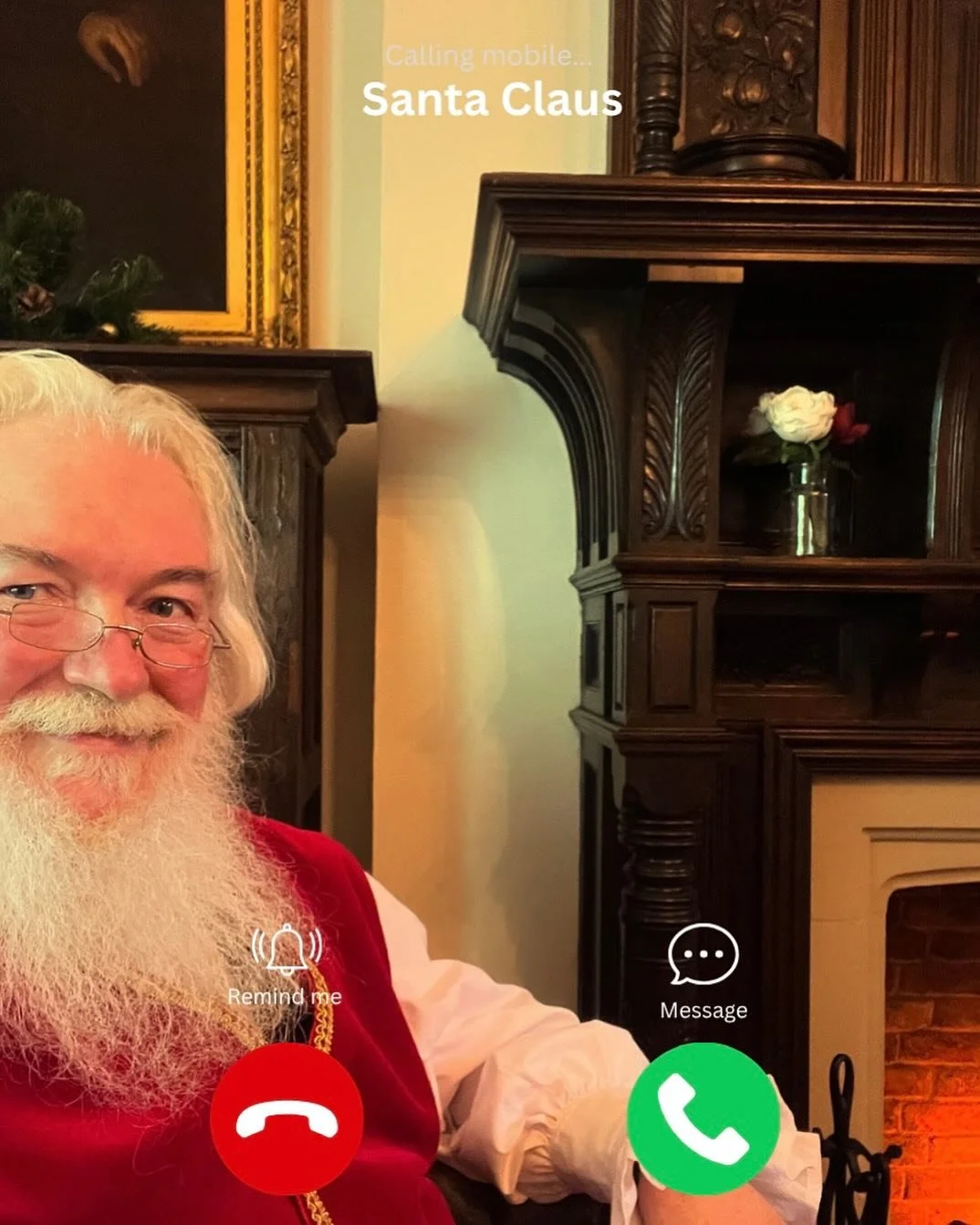 📱🎅After a very special call with Santa himself, it’s official... Santa Claus is coming to Hertford Studios on November 15th!
He’s bringing his magic, his grotto, and of course - his favourite photographer to capture the magic of Christm