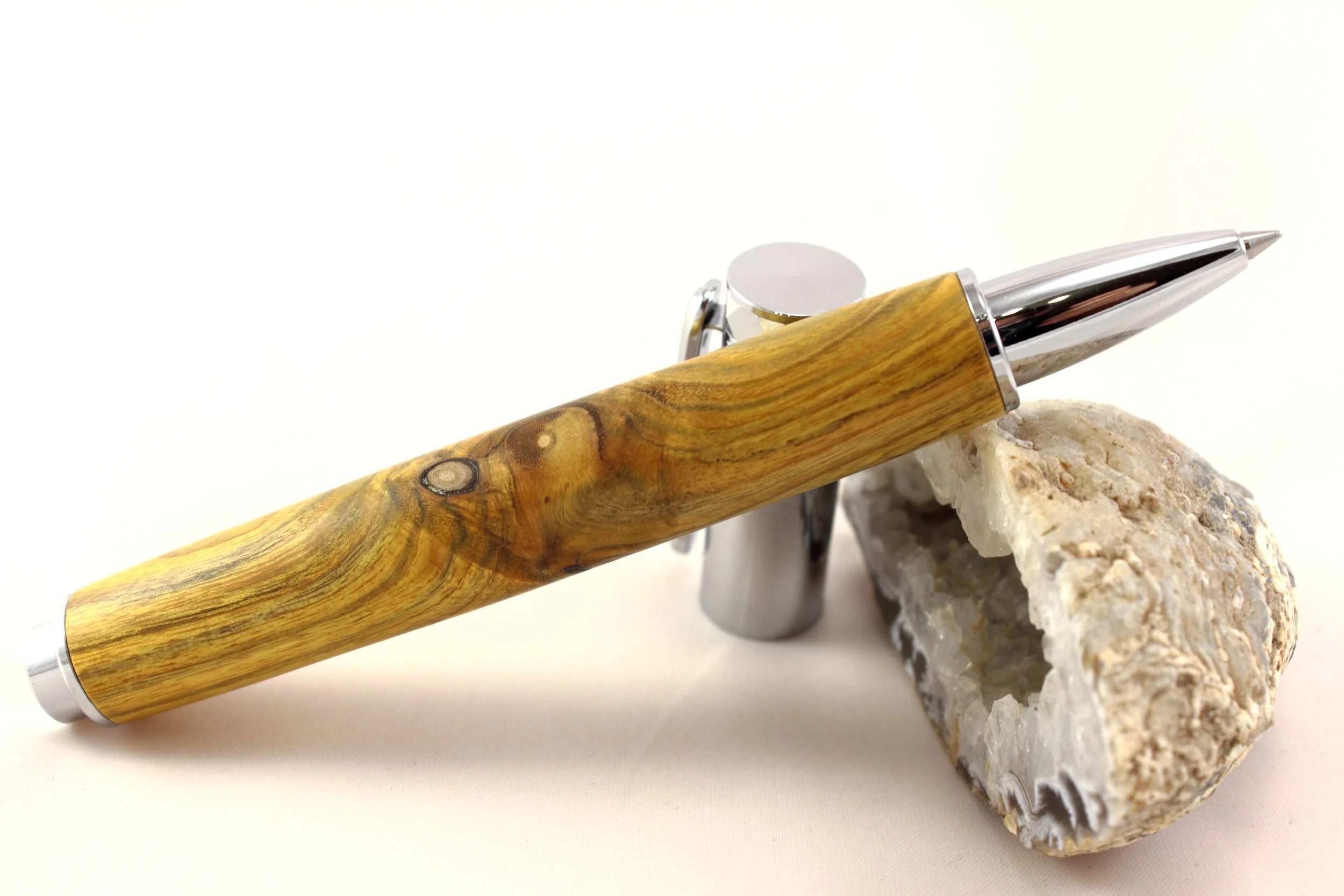 Tintenroller aus Perückenstrauch