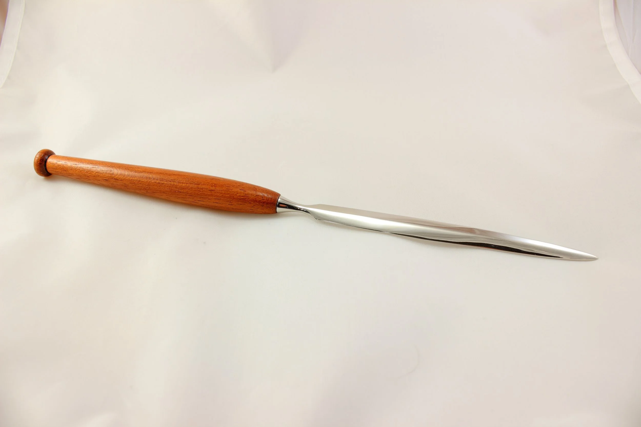 Brieföffner aus Mirabelle