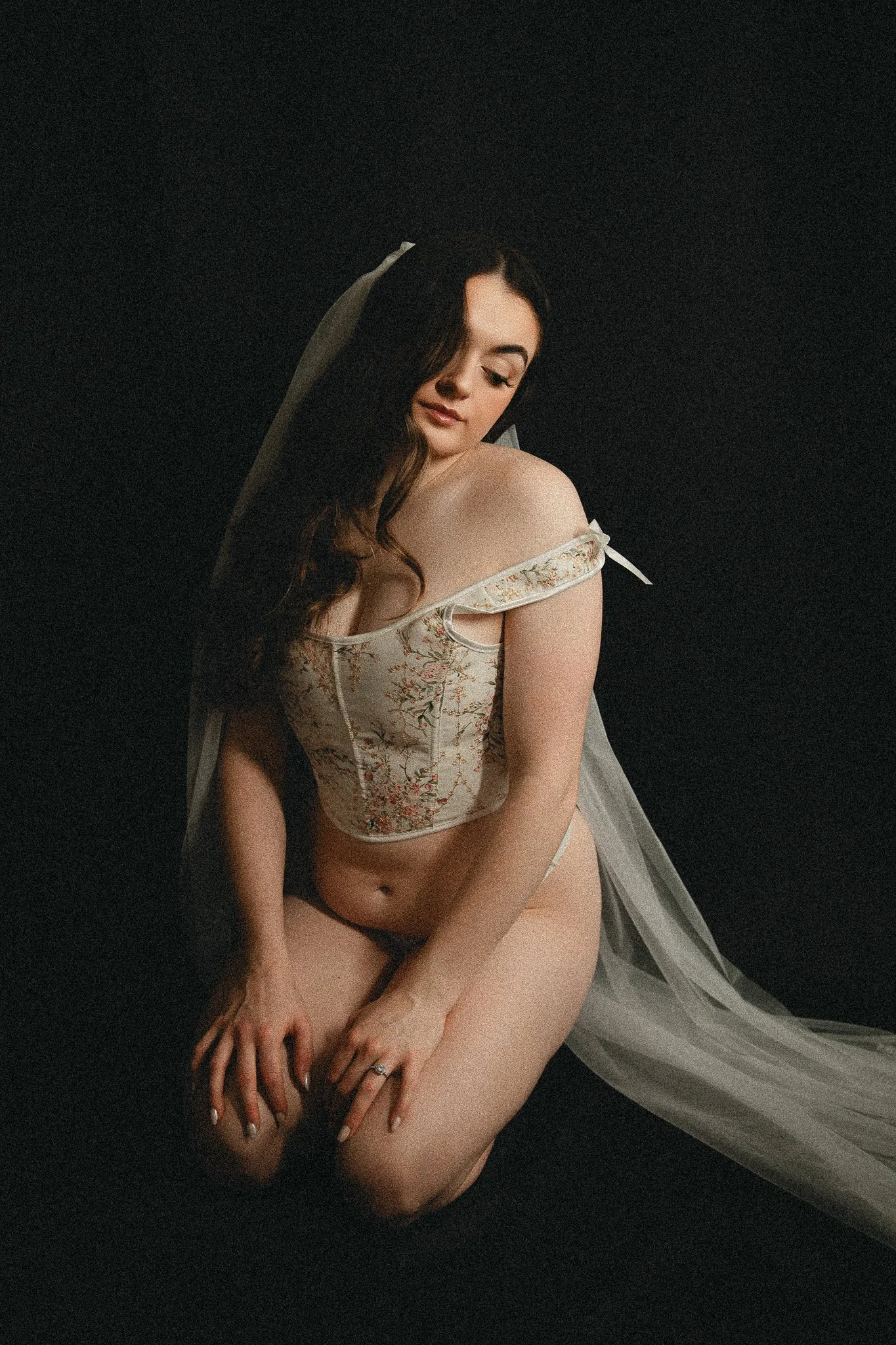 boudoir-(16 of 31).jpg