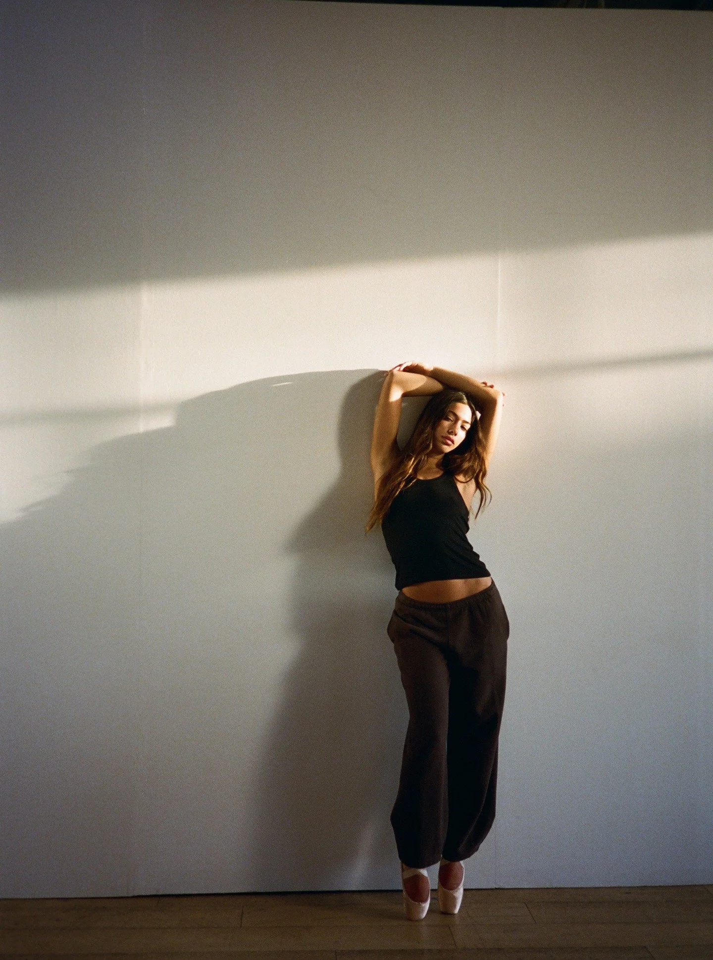 Lovely Stella on film for Vuori last fall 🎞 

Film selects by yours truly 📸
Videography + color by @katiiemcdonald 

Creative Director: @mark_tesi &amp; @alisonguidrygates 
Videography and color: @katiiemcdonald 
Art Direction: @maddieleepahl assis