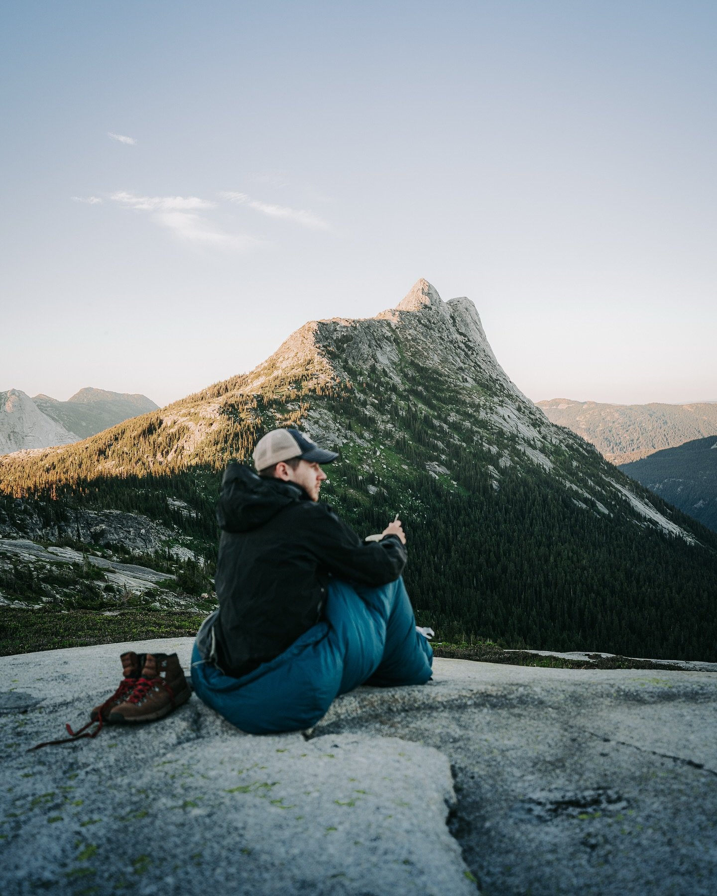 Not every trail in BC hands you this much reward for the effort.
Alpine meadows, endless wildflowers, and sunrise on granite slabs&hellip;.unreal.

Soak in the last light on the ridge, and if you&rsquo;re feeling bold, tag a bonus summit for a true 3