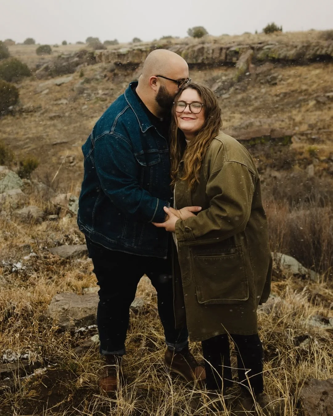 Had SO much fun with the Coxes in New Mexico. If you look reaaaal close, you can even see little snow flurries floating around. And this is just one of the two beautiful locations we got to shoot in. (Spoiler, the second location had even more snow) 