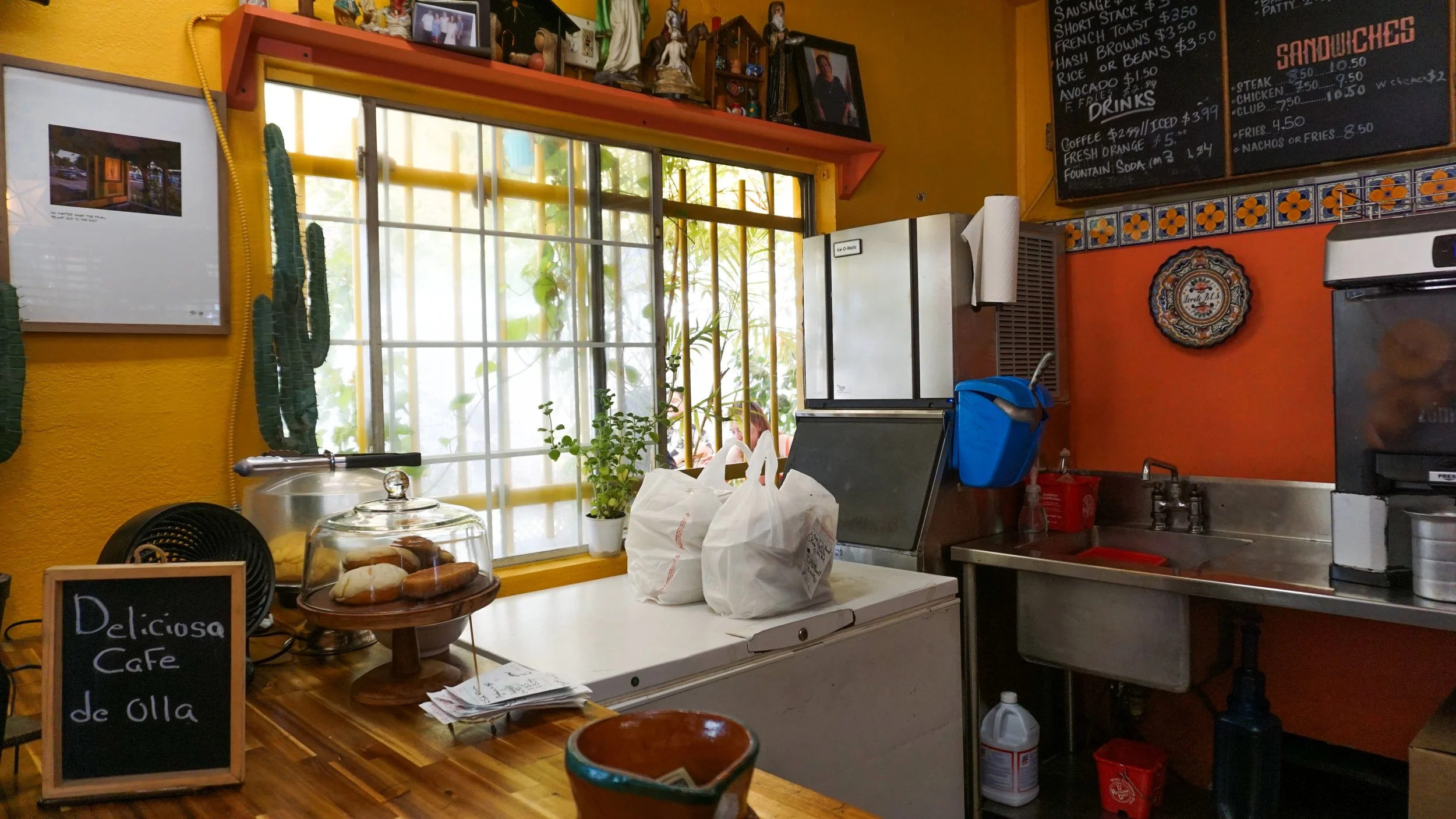 TacoTrucks_Feature_Fabel-24.JPG