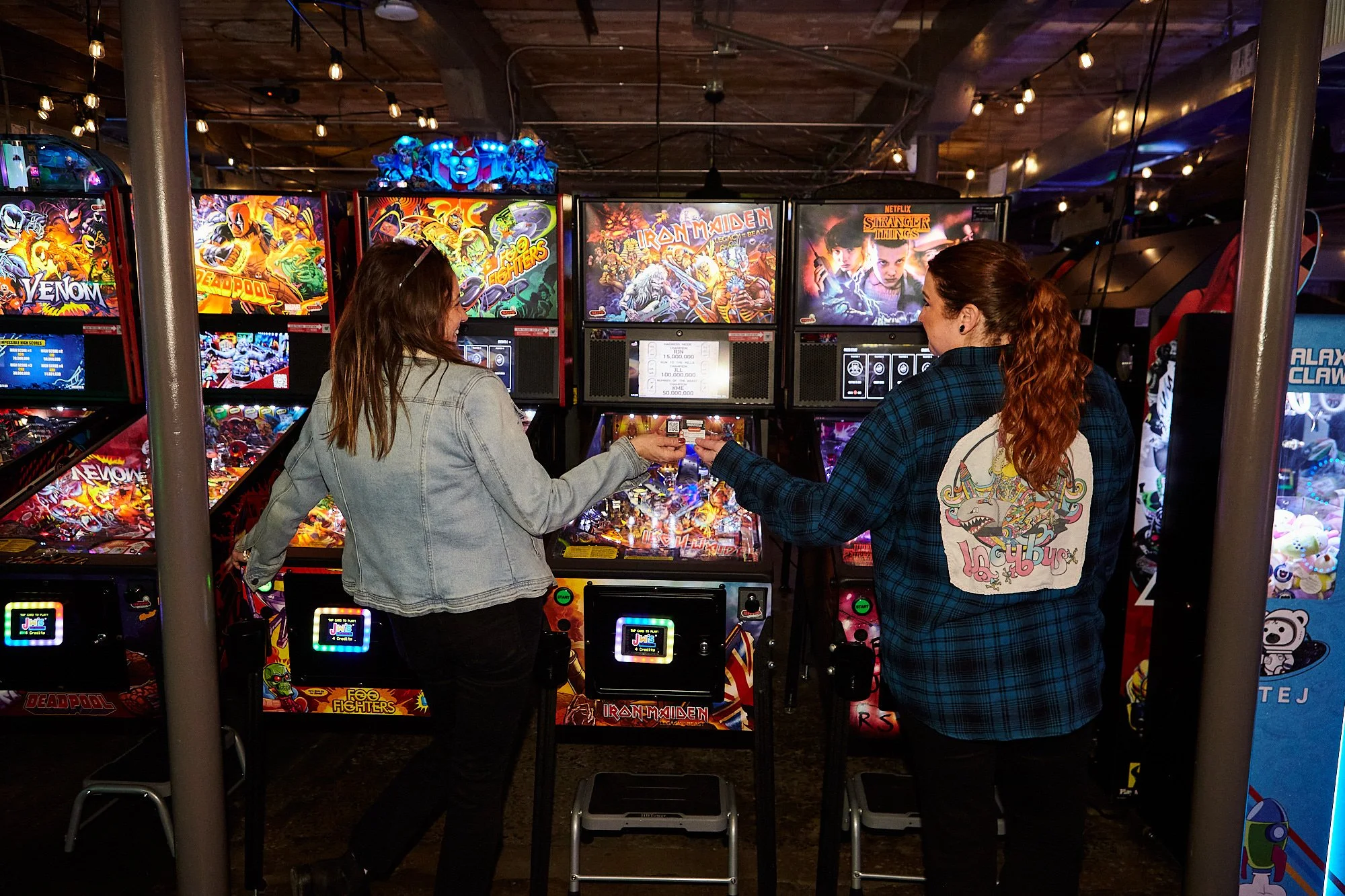 Foo Bar - Bar and Arcade