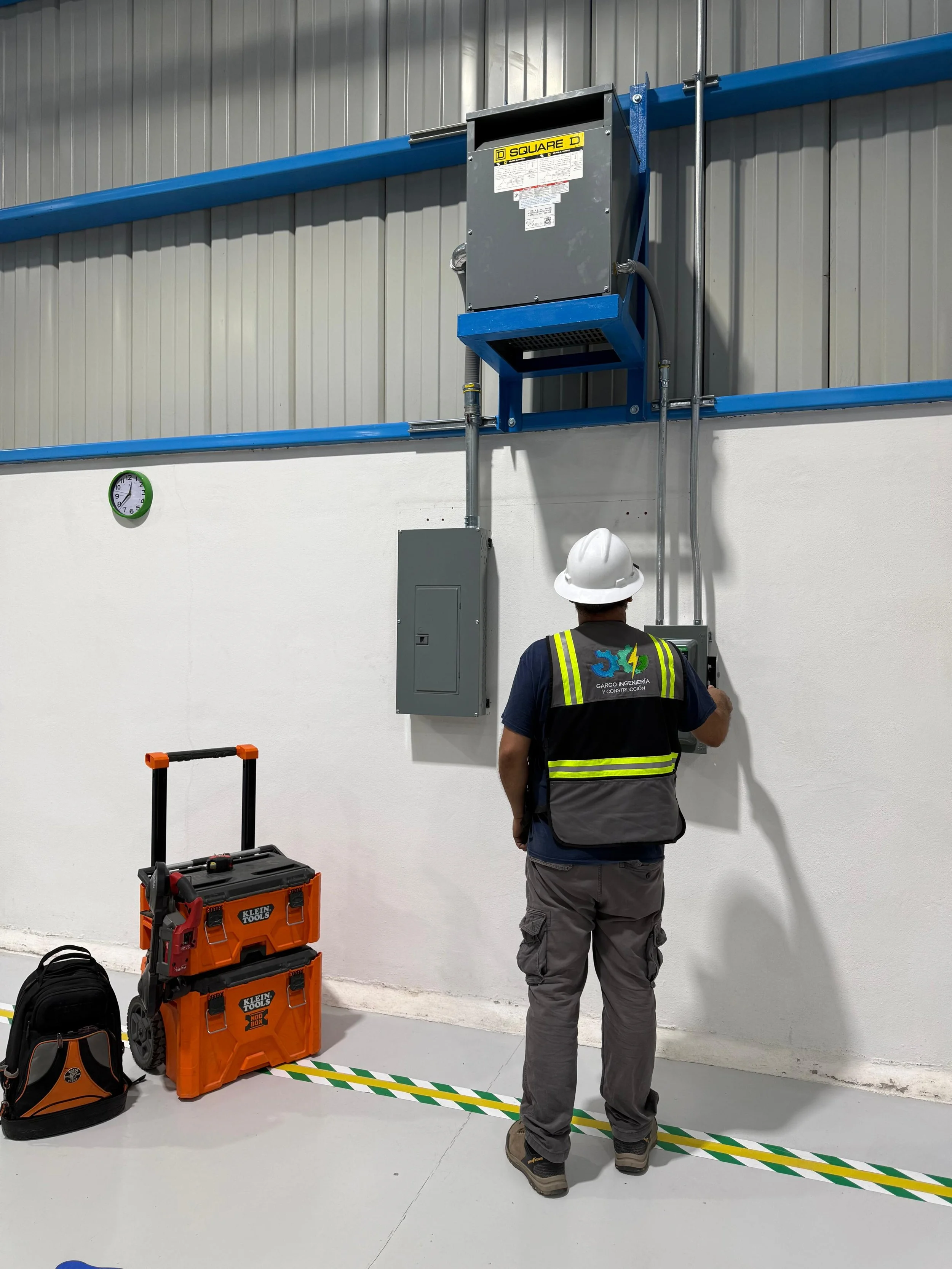 INSTALACIONES ELECTRICAS.jpg