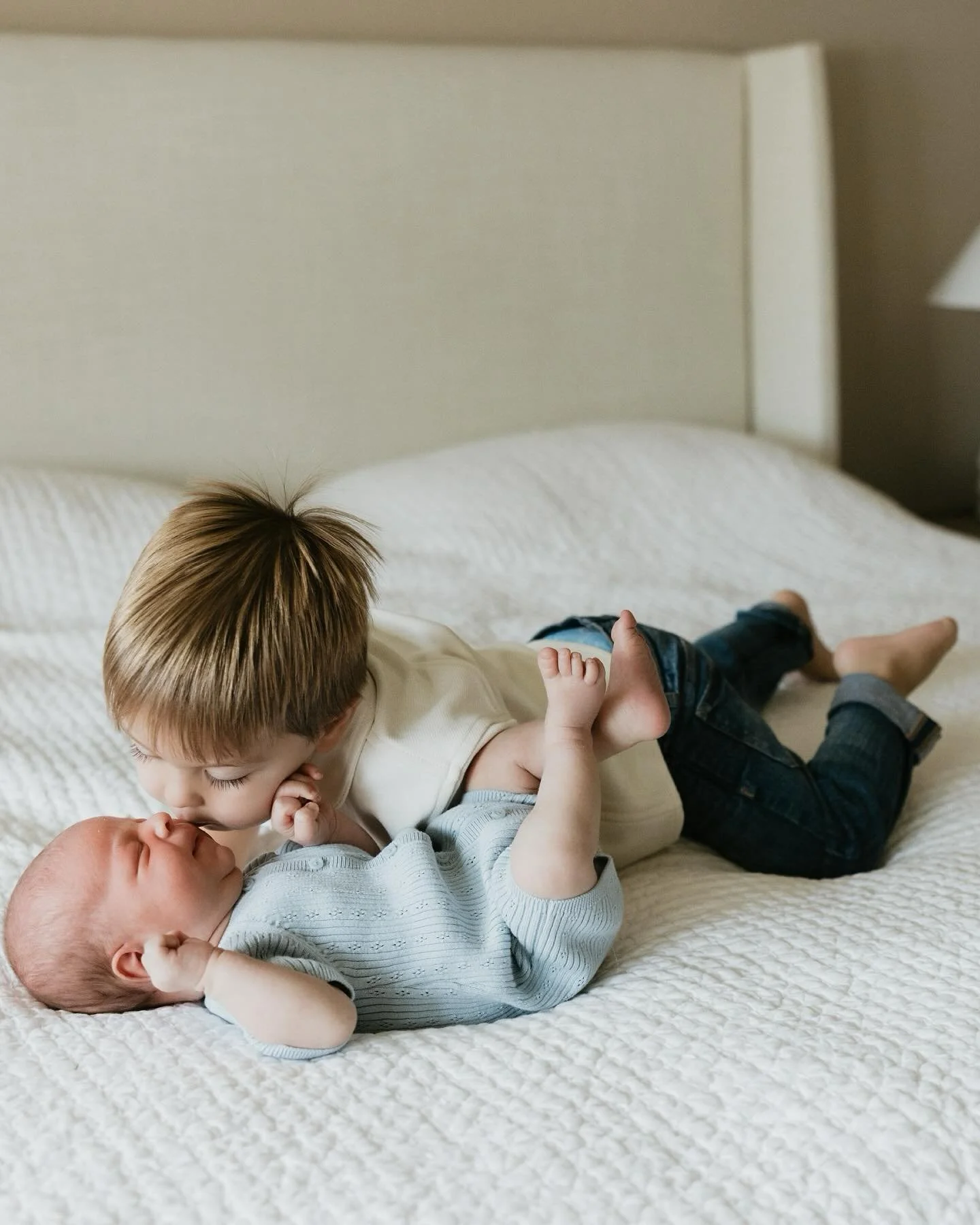 Nothing sweeter than tiny toes, little yawns, and all the newborn snuggles sweet family and their brand new babe. These first days fly by way too fast.