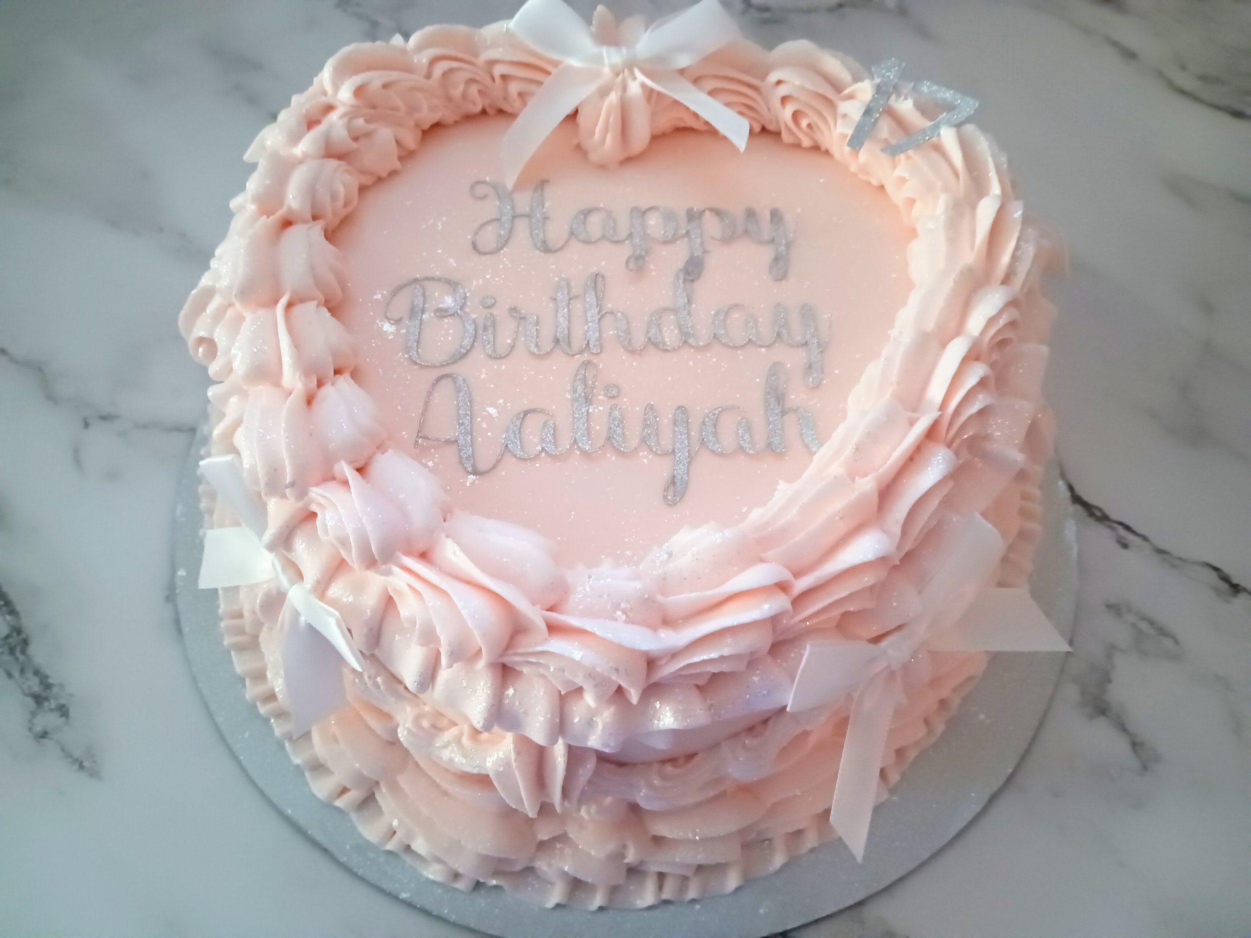 AaliyahPinkHeart.jpg