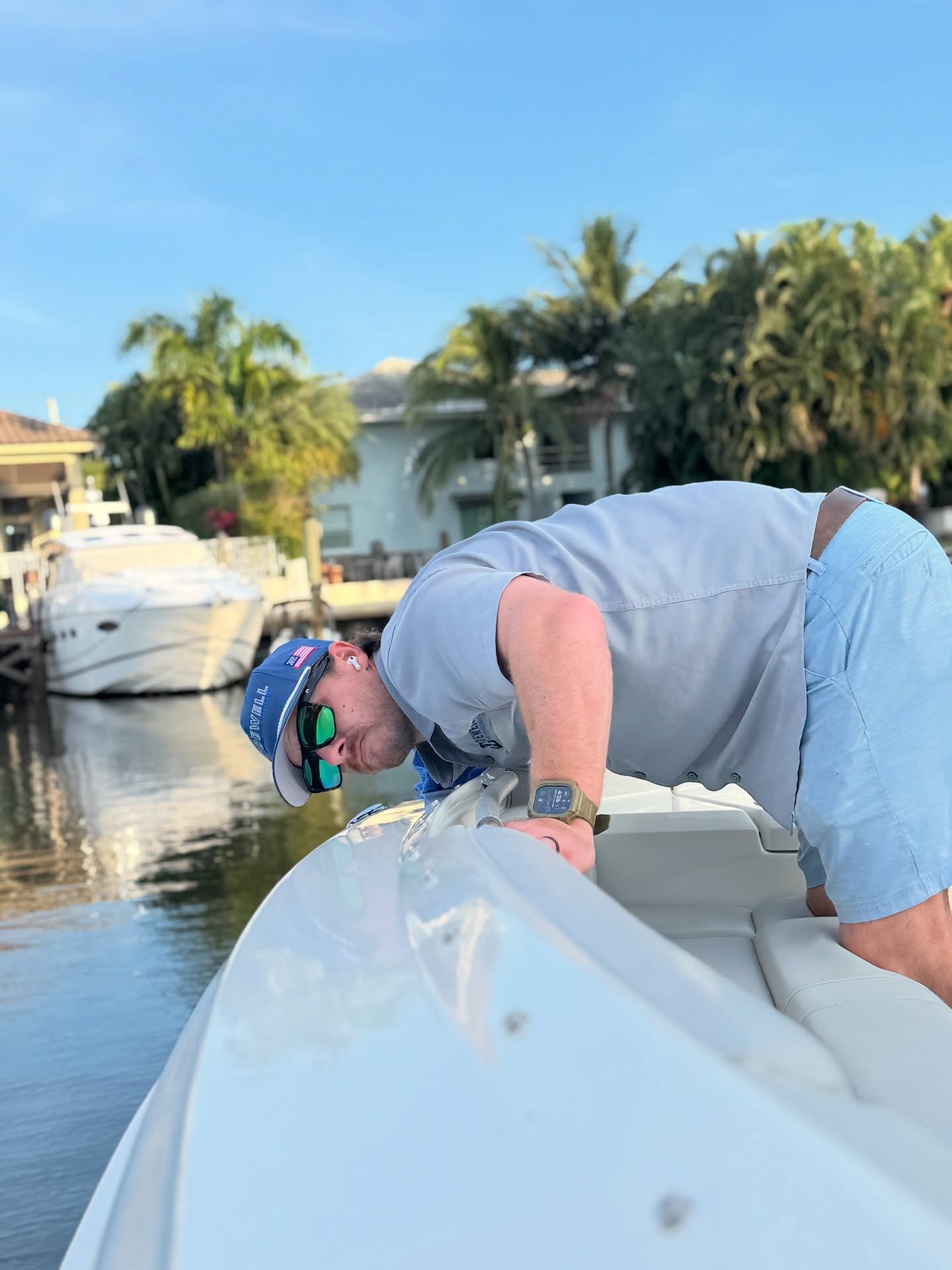 Pre-cruise touch-up for one of our clients before he headed out on the water.
Exceptional service isn&rsquo;t just scheduled it&rsquo;s built into everything we do.

#TidewellMarine #TidewellMarineAndManagement #TidewellDifference #MarineManagement #