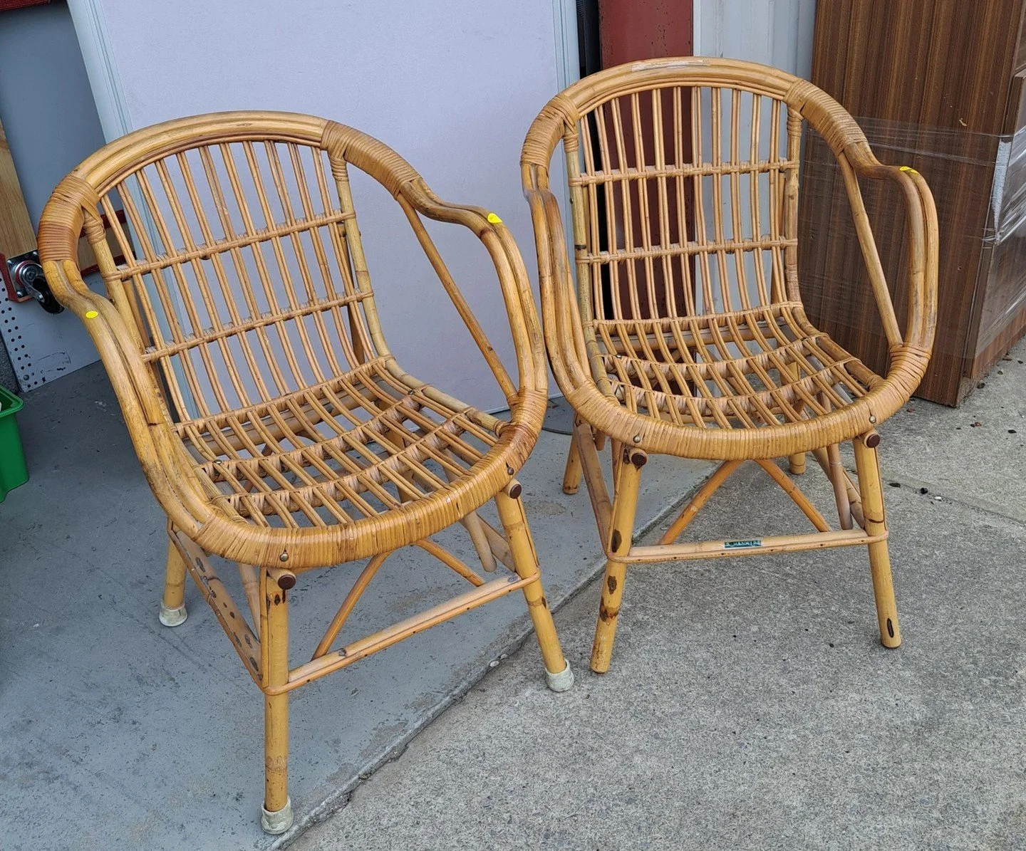 Discover this stunning pair of vintage cane chairs! Ideal for enjoying a relaxing spring morning with your favourite beverage. 
https://www.garysbazaar.au/shop/p/pair-of-vintage-cane-chairs 

All offers considered.
Buy now online or instore!
📍 6/2 S