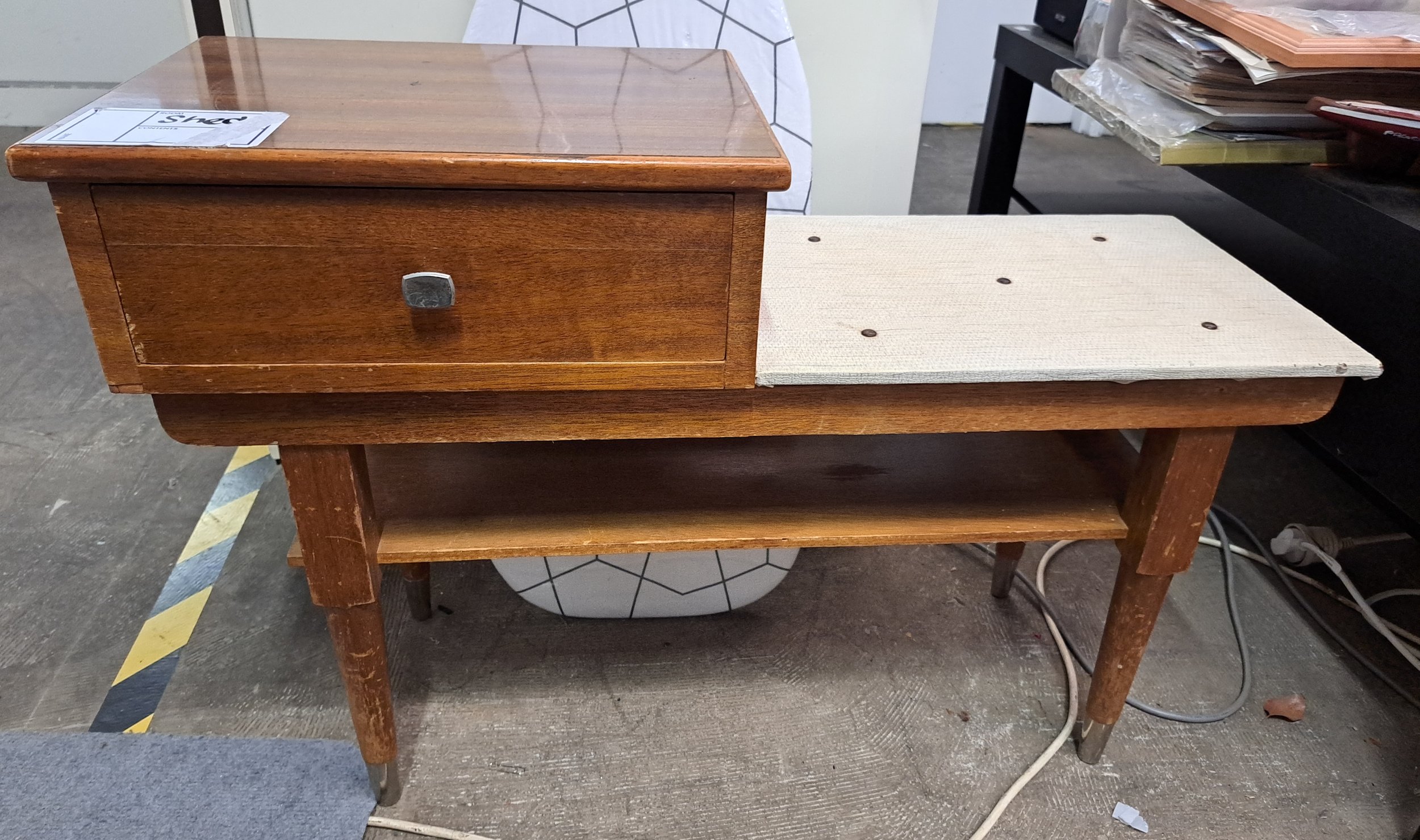 205-039 2.jpg
