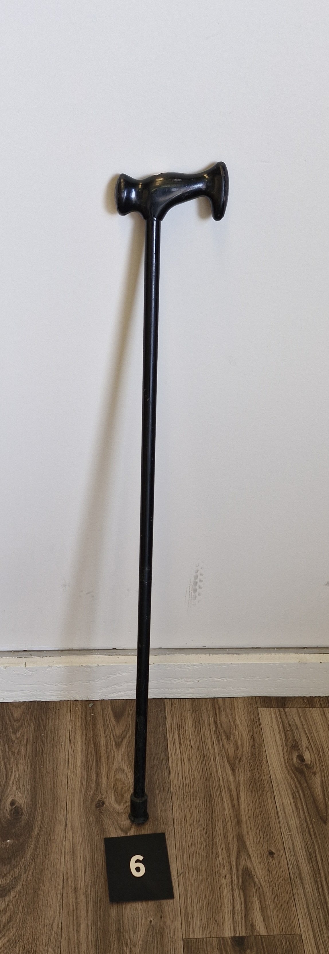 C018-6.jpg