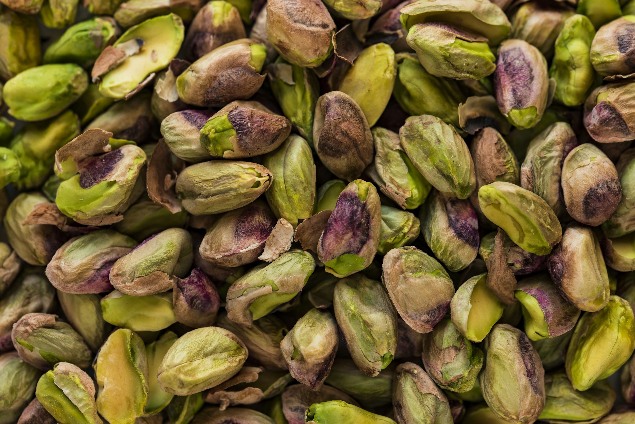 Picture of shelled pistachios