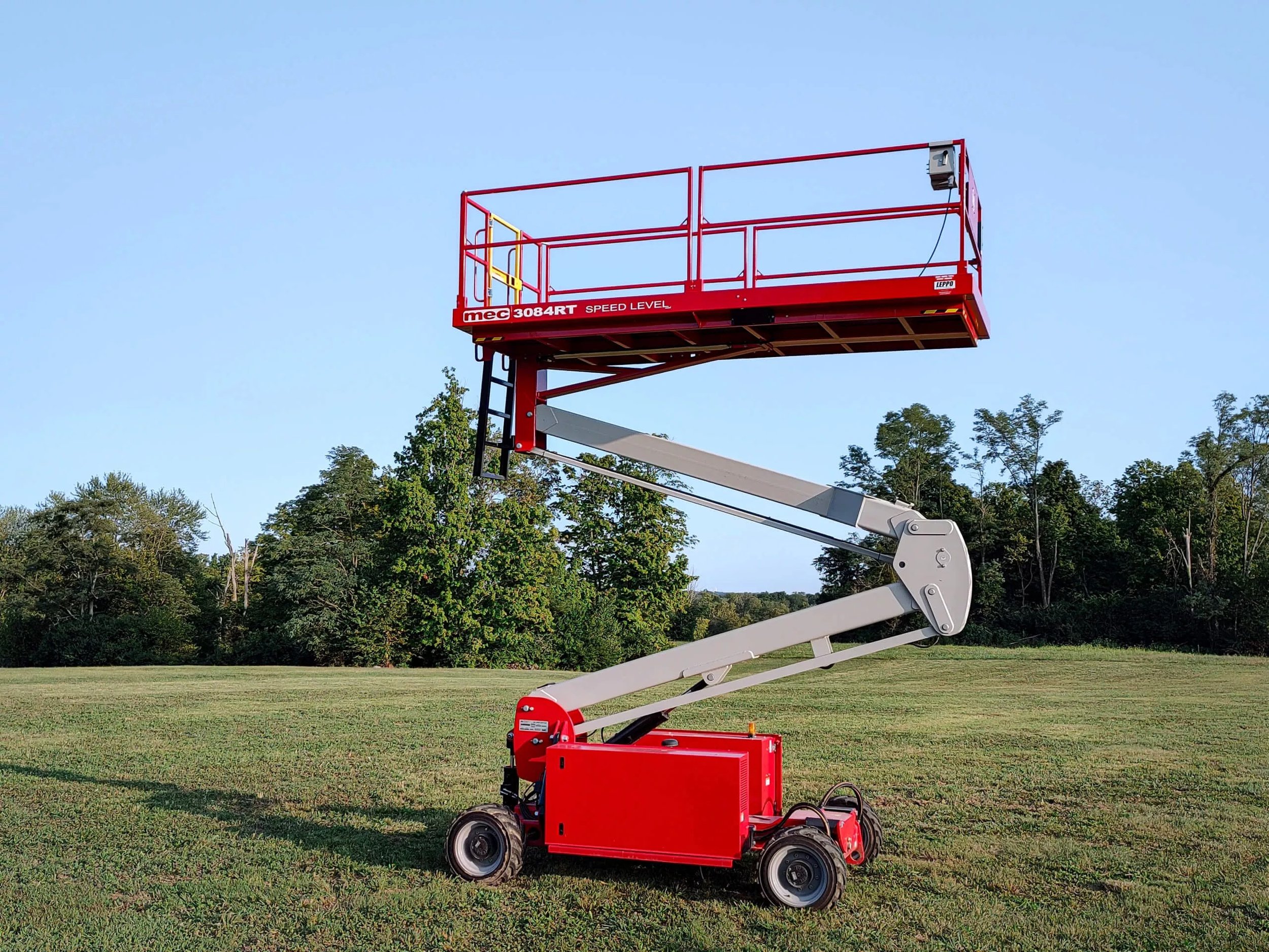 Man Lifts &amp; Tow-Behind Lifts