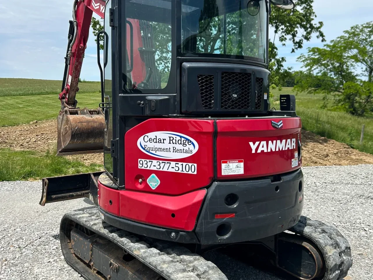 Mini &amp; Large Excavators