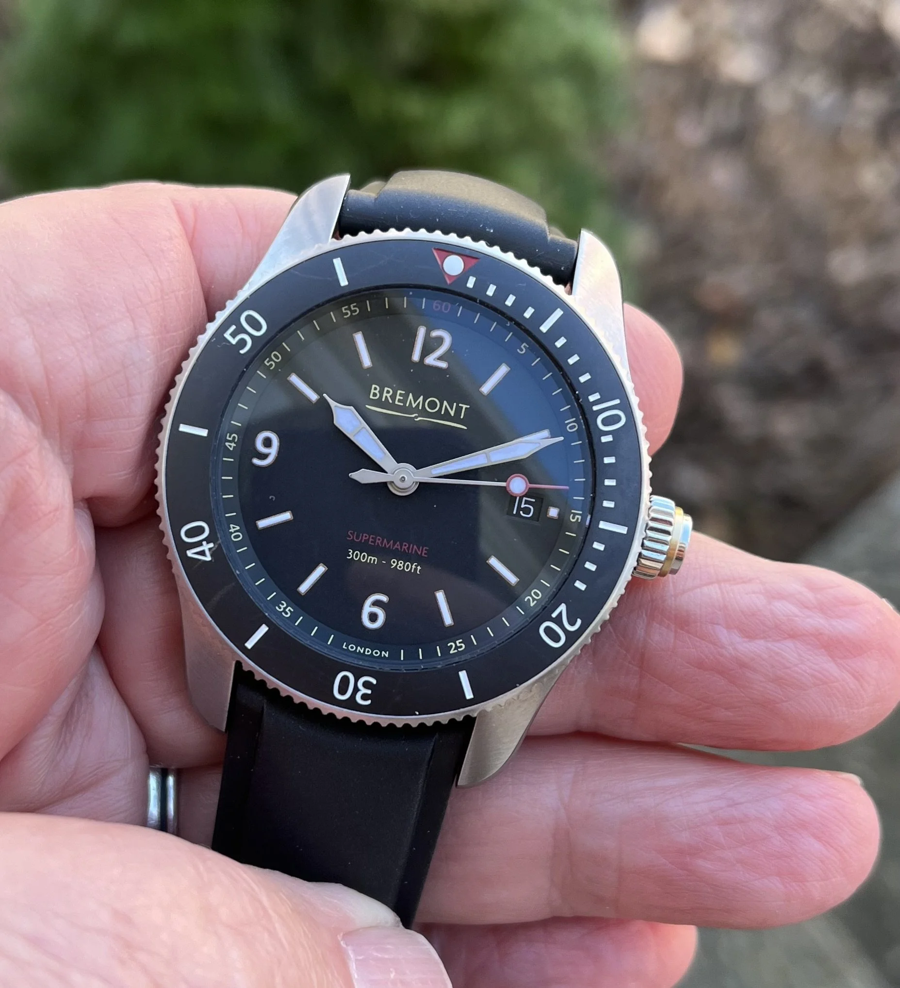 SOLD 
$1375 Bremont Supermarine S300-BK-R-S — 40mm Diver - Very Good • OEM Rubber - Sleeve