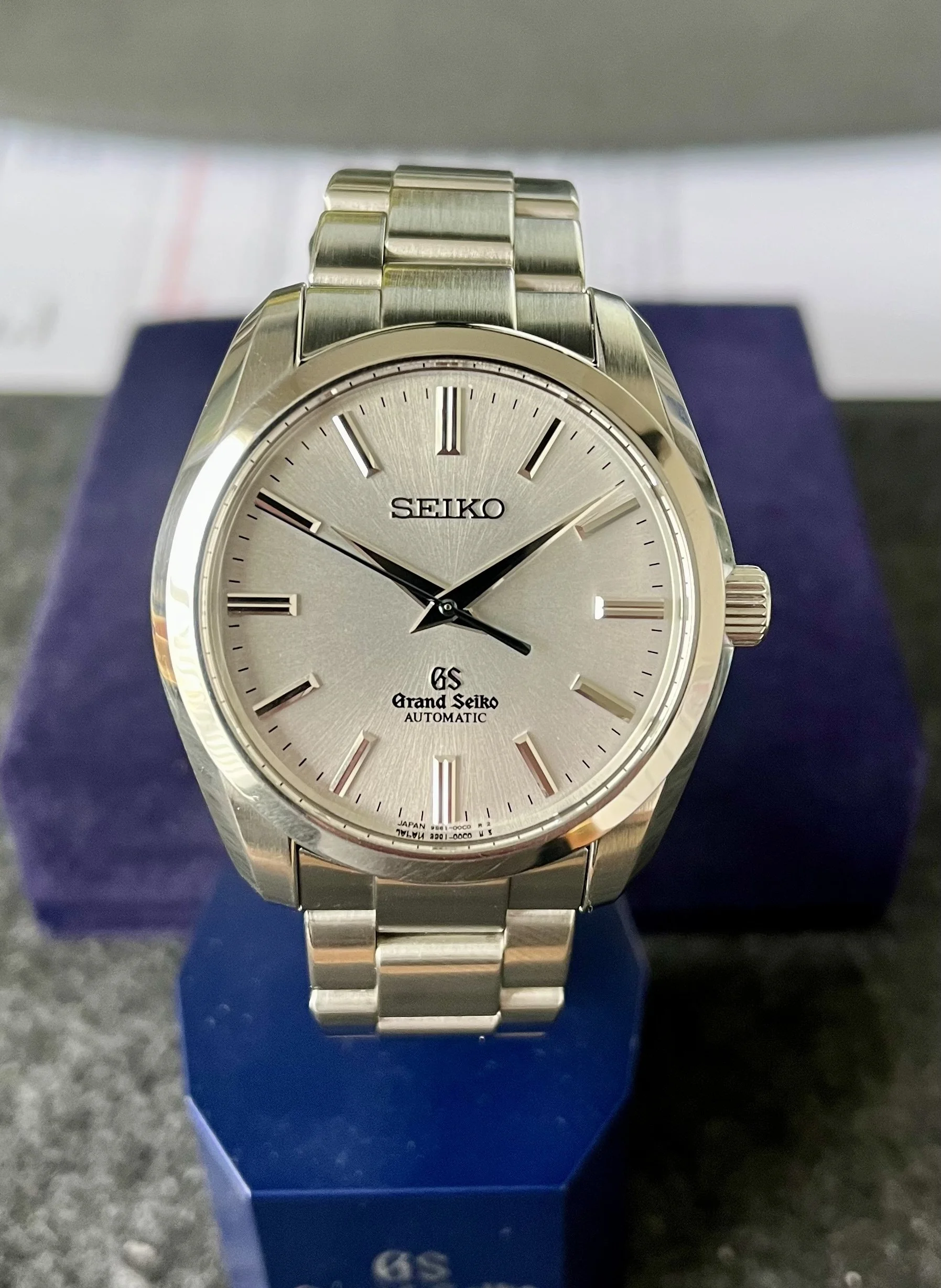 SOLD $2300 Grand Seiko SBGR099 - 42mm Auto 