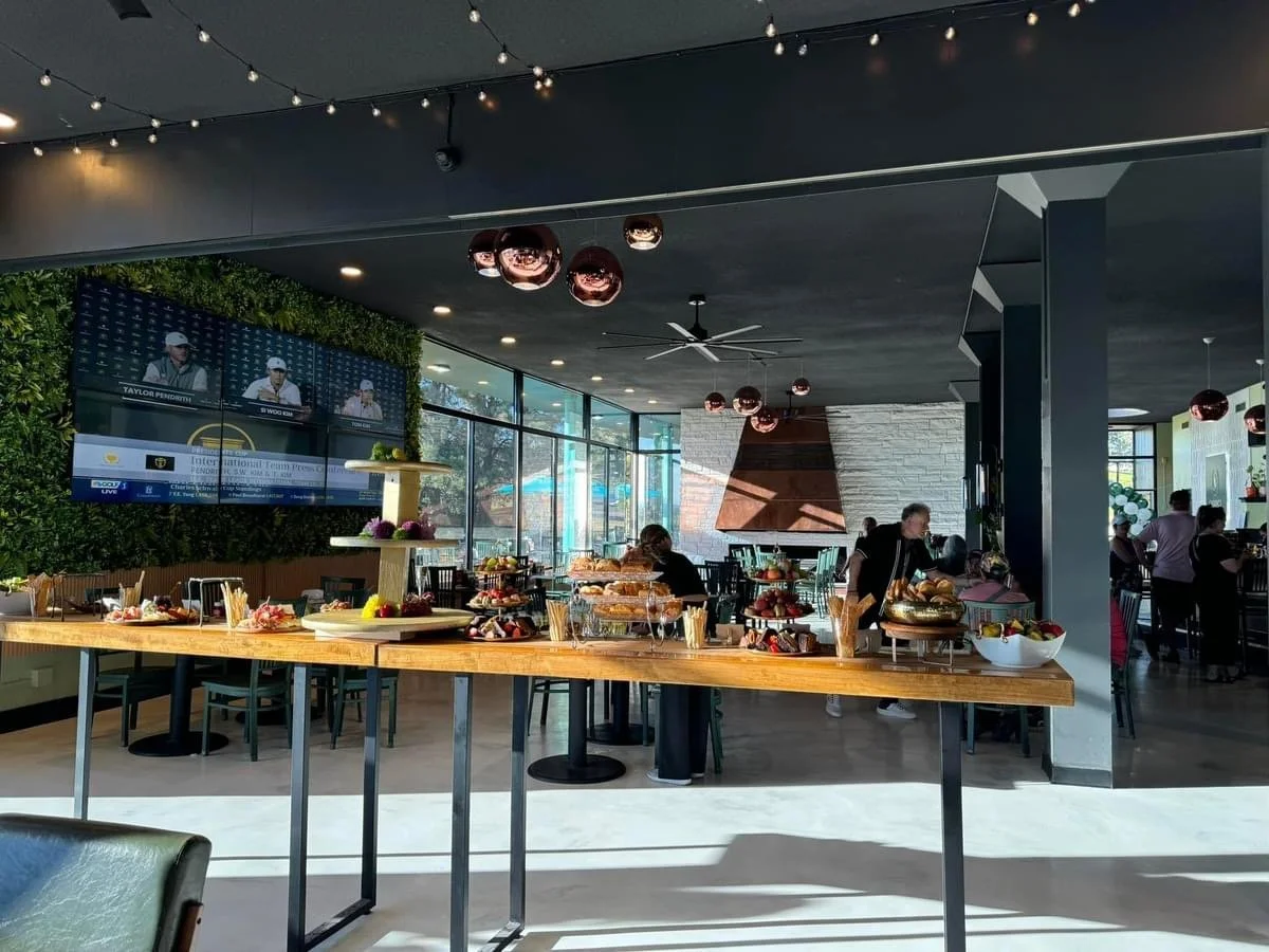 Caddie's | Delicious Dining Awaits