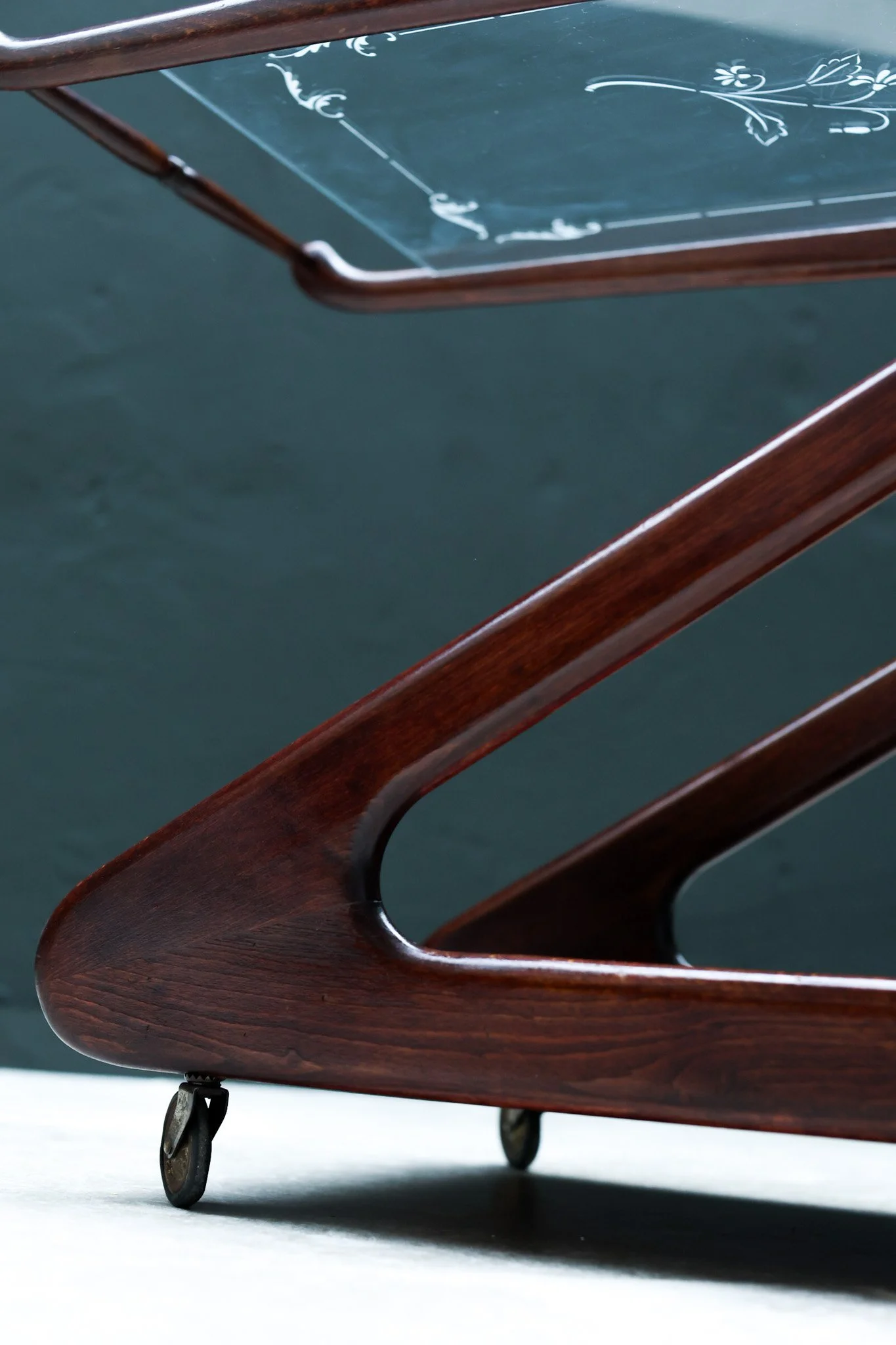 Vintage Italian Z-Line Serving Trolley | 1950s Sculptural Vibe in wood — Italy