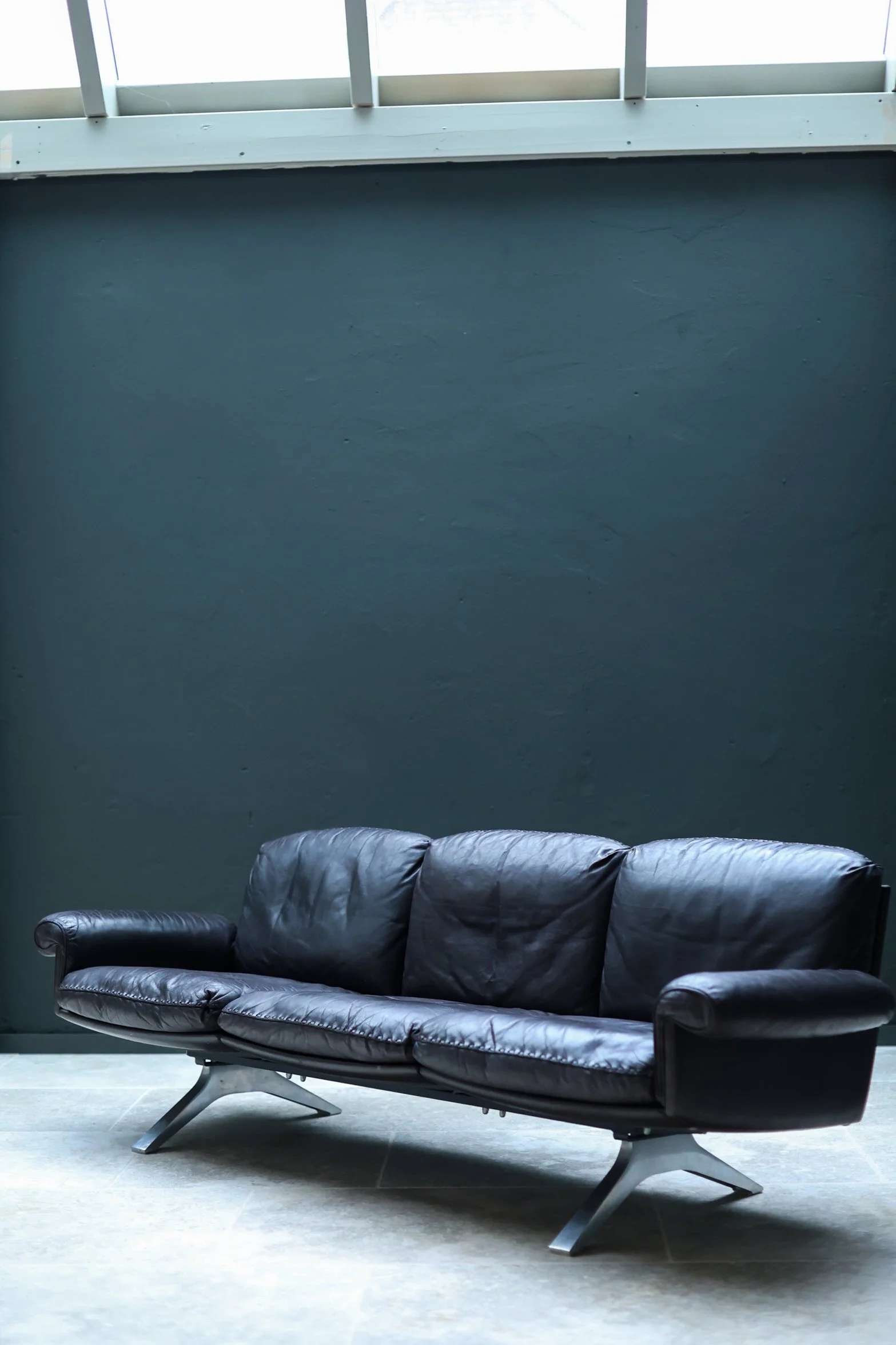 Vintage De Sede DS-31 Three-Seater Sofa in leather, 1970’S — Swiss