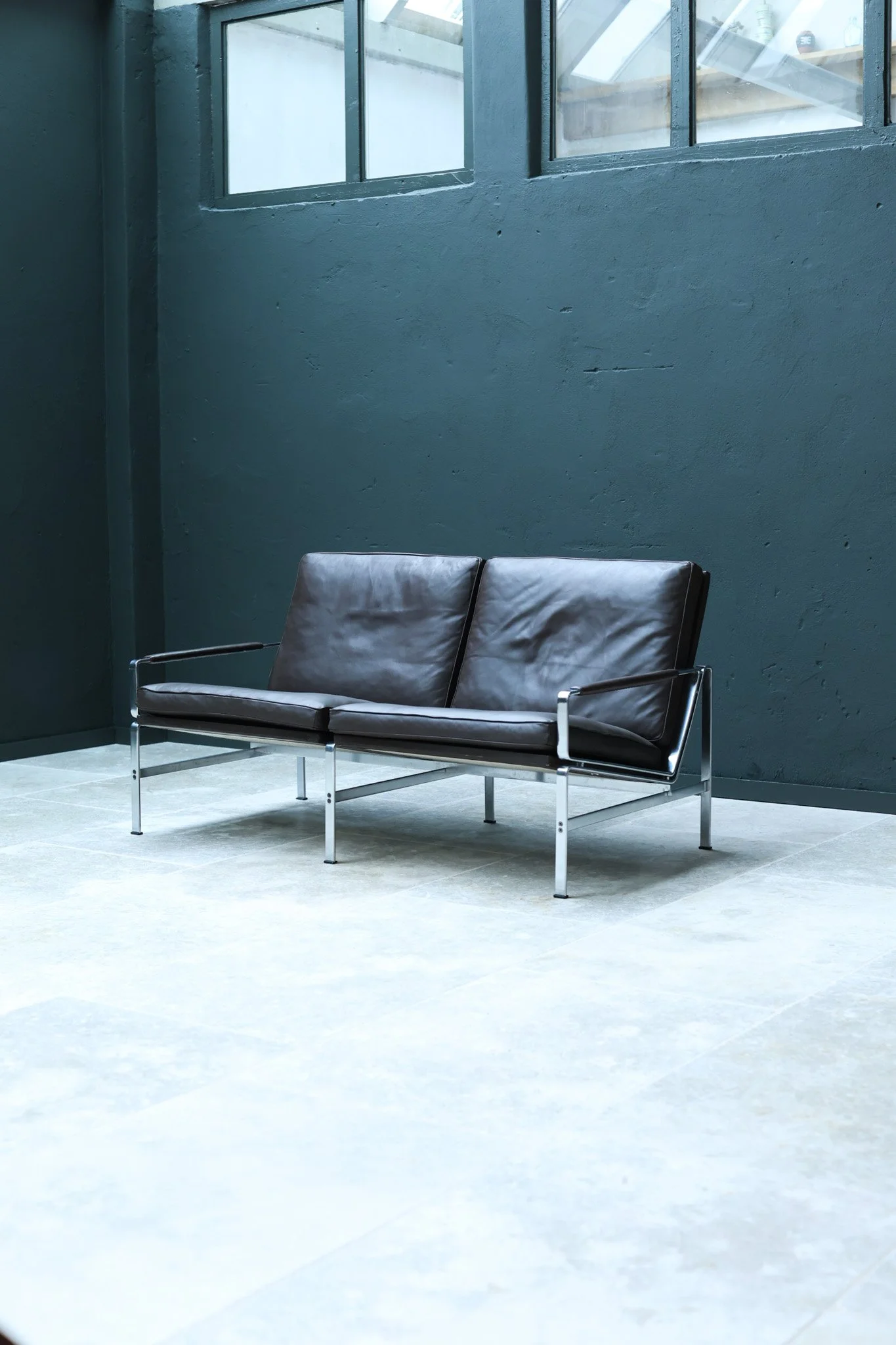 Vintage FK6720 Sofa by FABRICIUS & KASTHOLM for KILL INTERNATIONAL in leather, stainless steel, 1960s — Germany