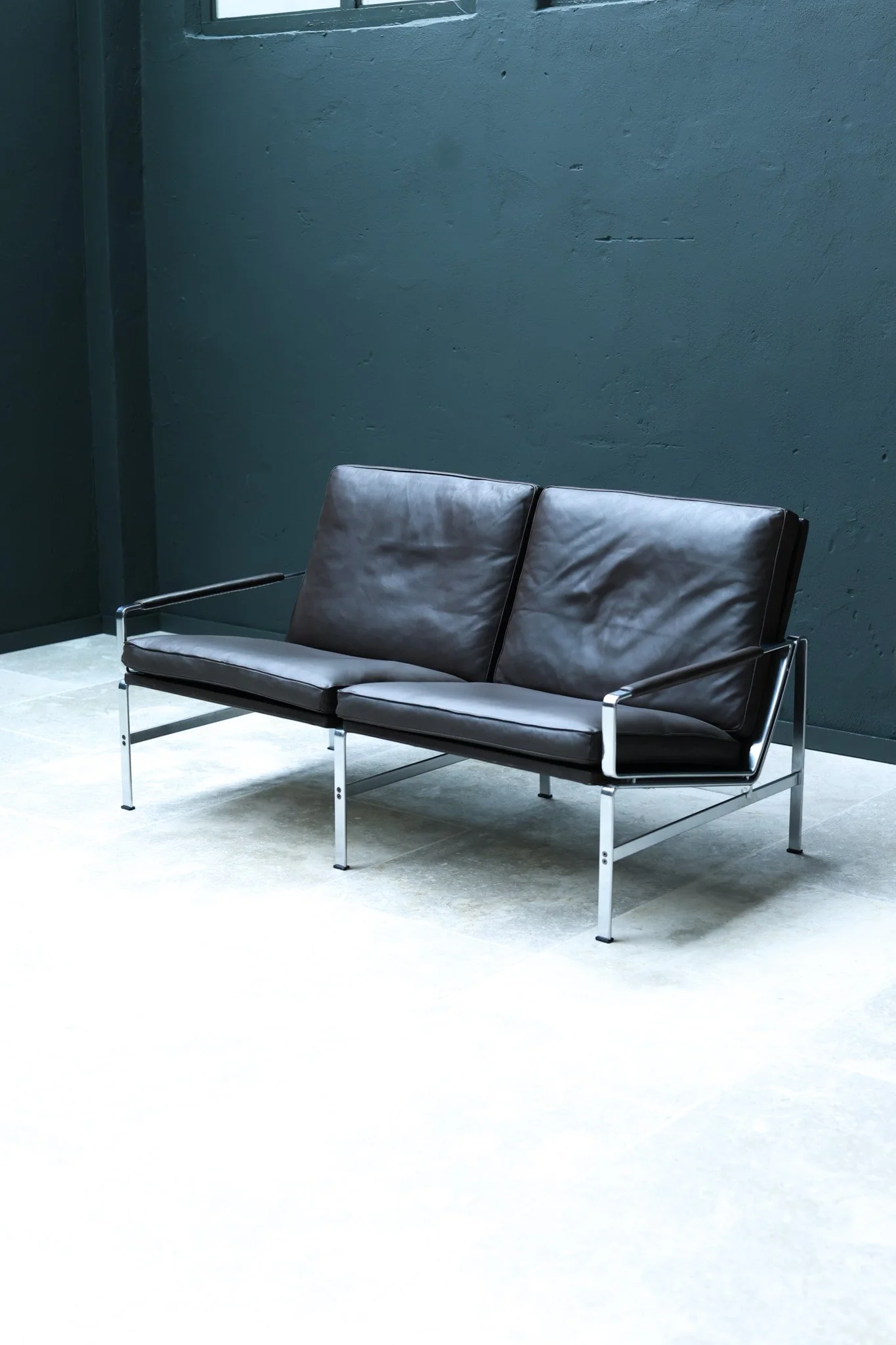 Vintage FK6720 Sofa by FABRICIUS & KASTHOLM for KILL INTERNATIONAL in leather, stainless steel, 1960s — Germany