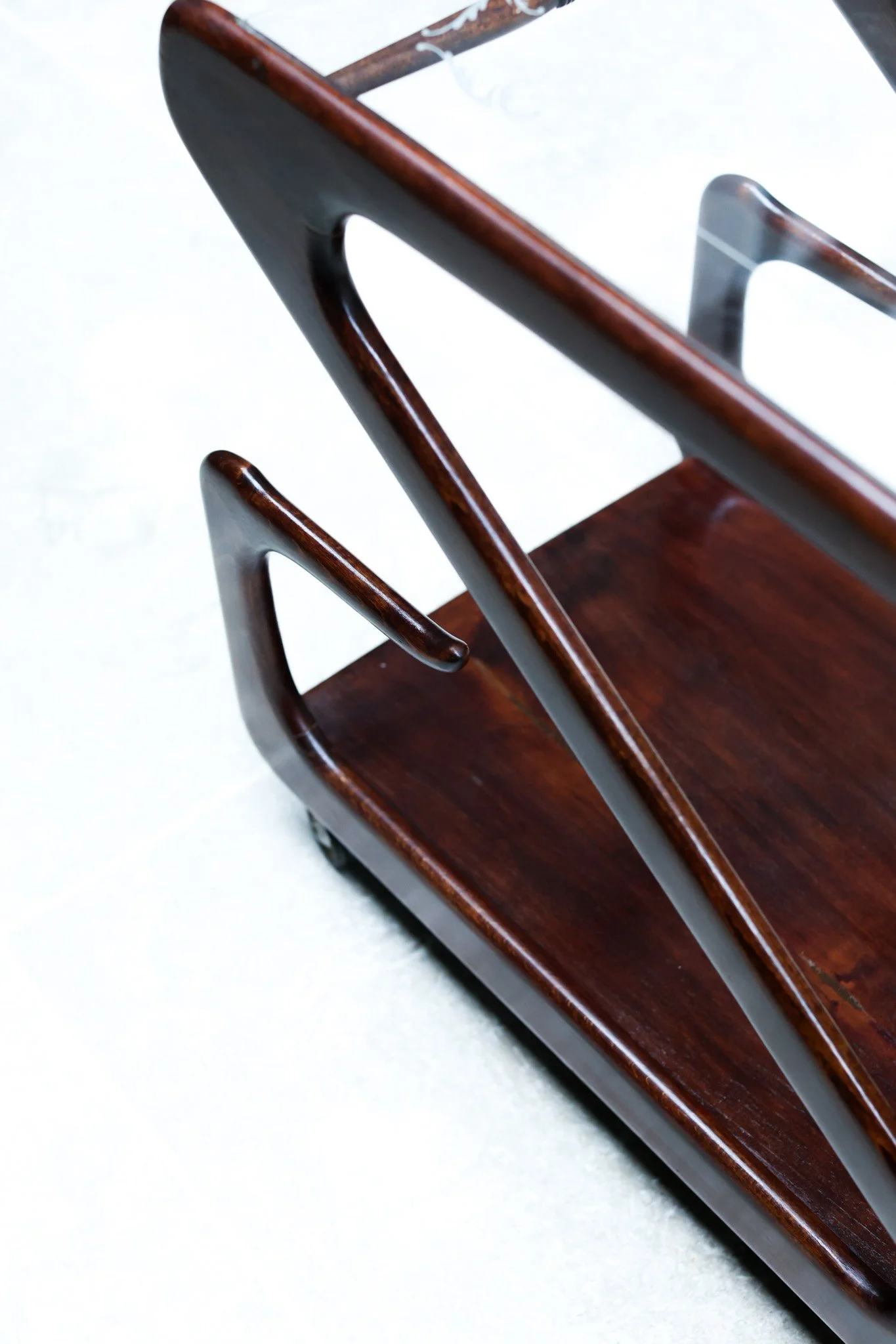 Vintage Italian Z-Line Serving Trolley | 1950s Sculptural Vibe in wood — Italy