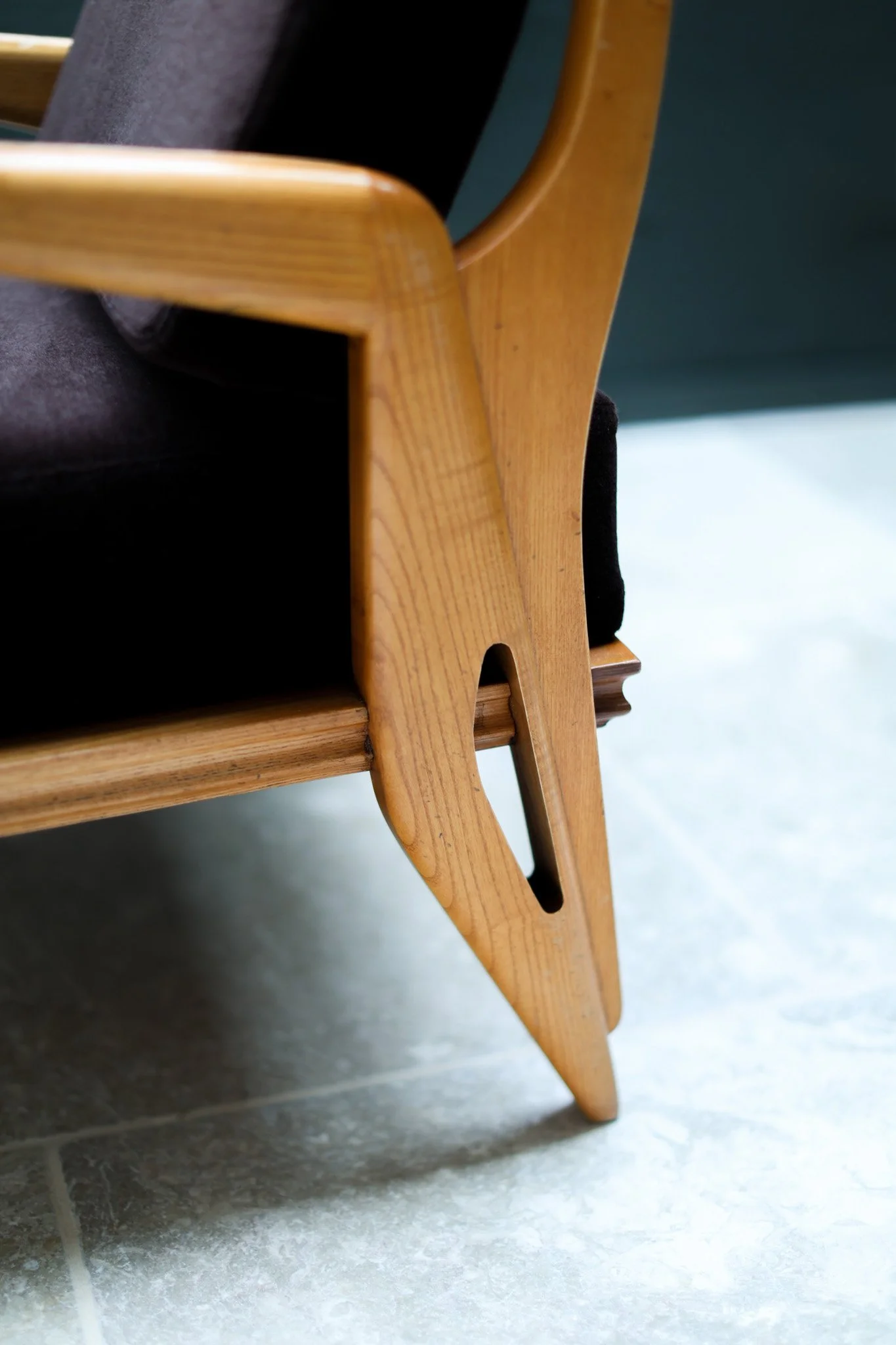 Vintage Set of Two Armchairs by FRANCO CAMPO & CARLO GRAFFI in wood, mohair, cotton (reupholstered), 1960 — by “Home” Italië
