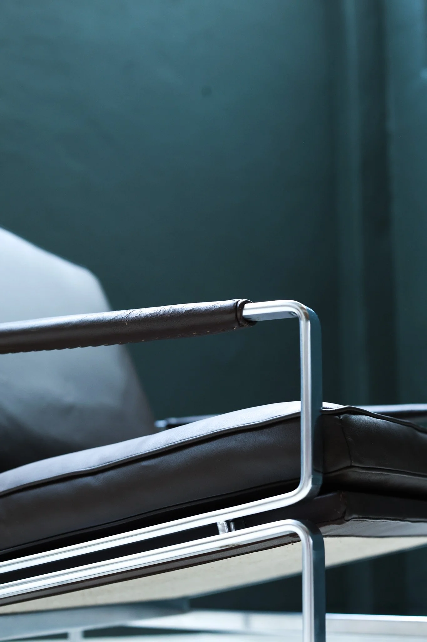 Vintage FK6720 Lounge Chair by FABRICIUS & KASTHOLM for KILL INTERNATIONAL in leather, stainless steel, 1960s — Germany