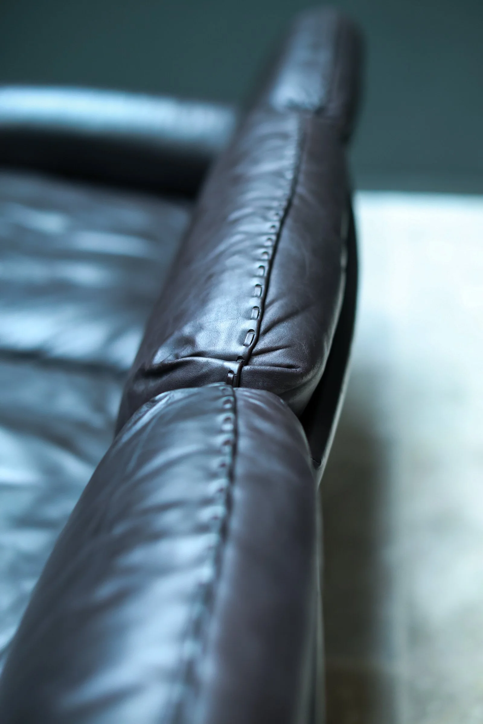 Vintage De Sede DS-31 Three-Seater Sofa in leather, 1970’S — Swiss